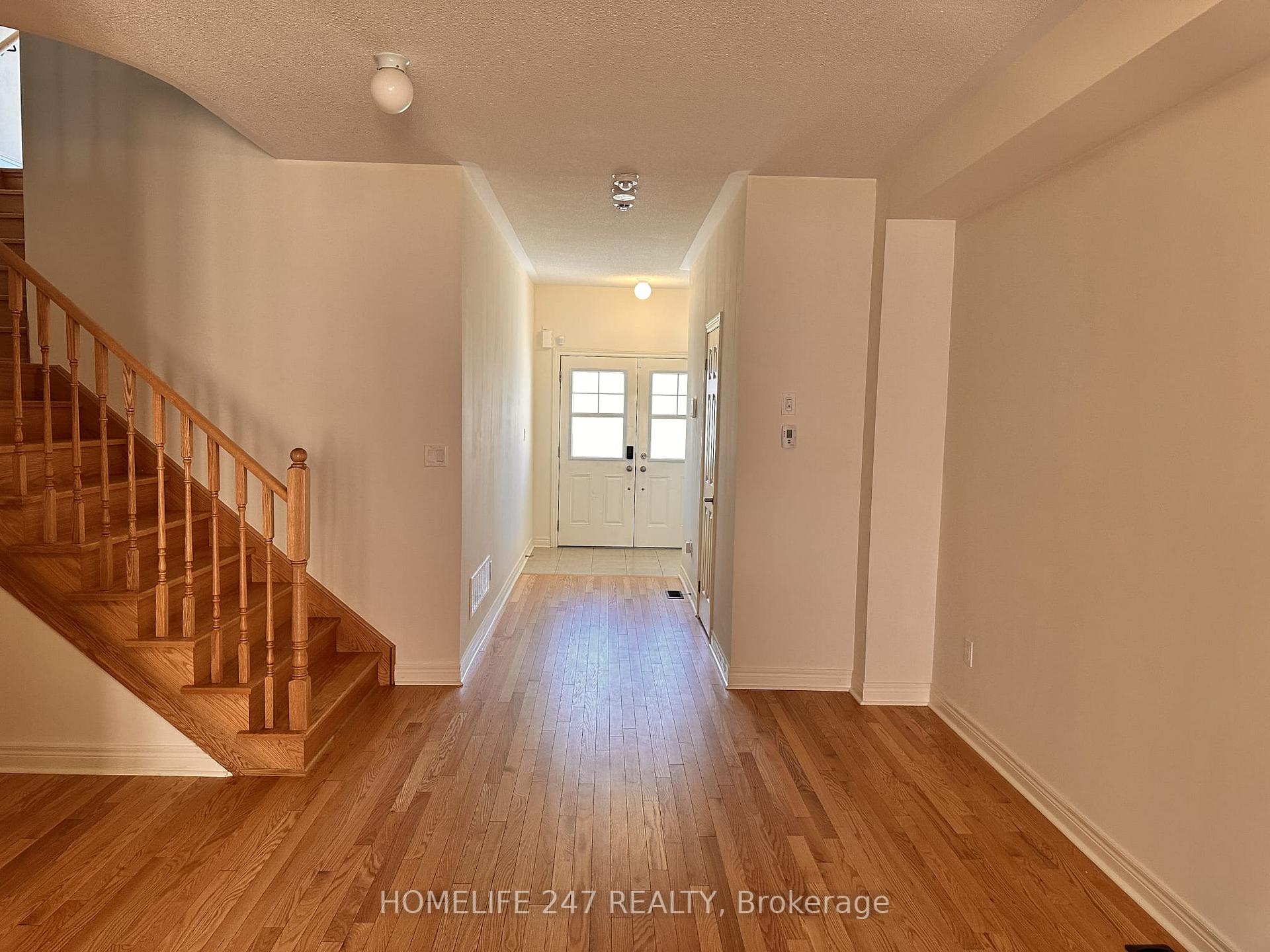Photo 11 of 1259 Jim Brewster Circle, Oshawa, Eastdale — HOMEH