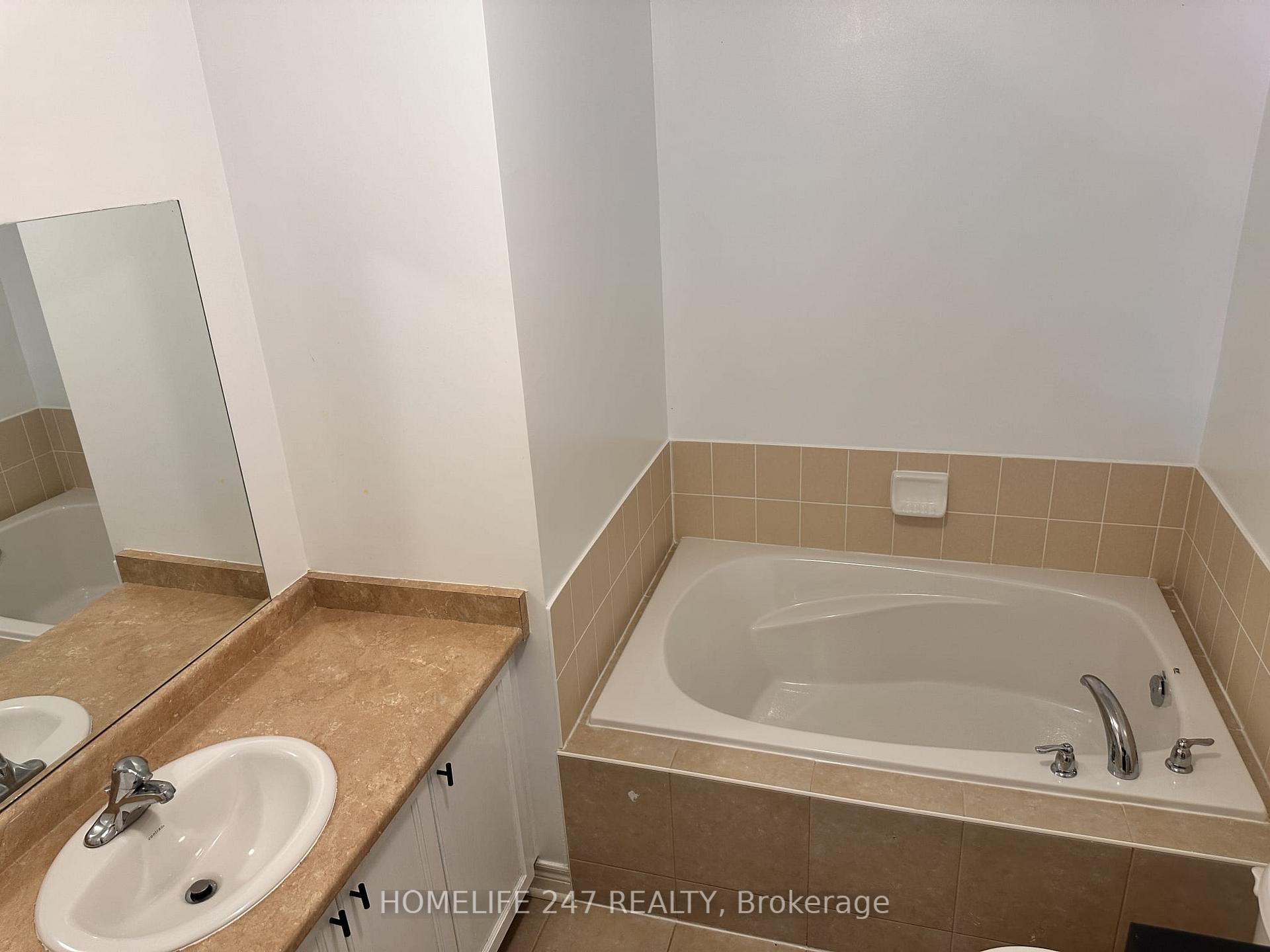 Photo 14 of 1259 Jim Brewster Circle, Oshawa, Eastdale — HOMEH