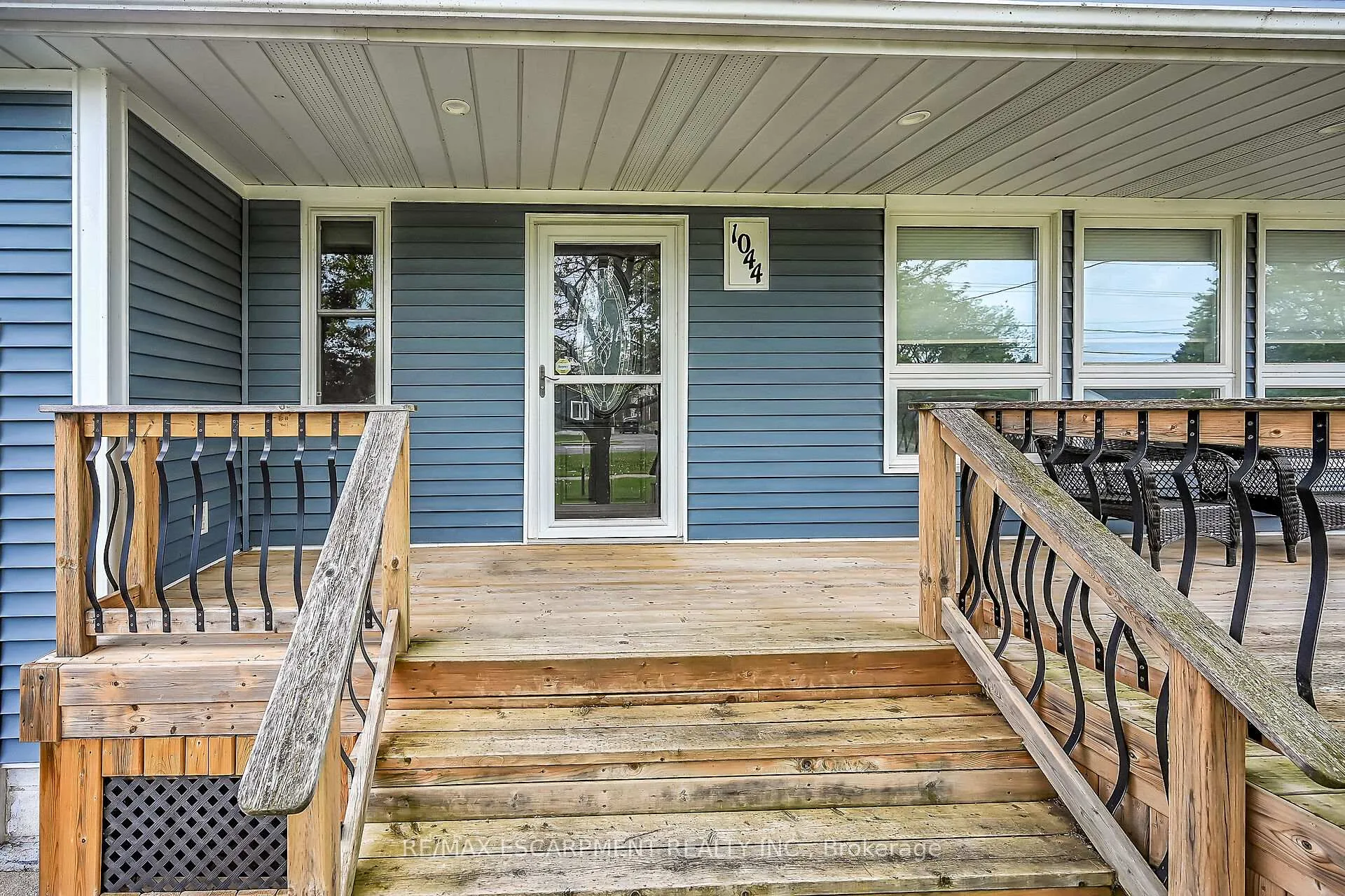 Photo 5 of 1044 Main Street, Norfolk, Port Dover — HOMEH