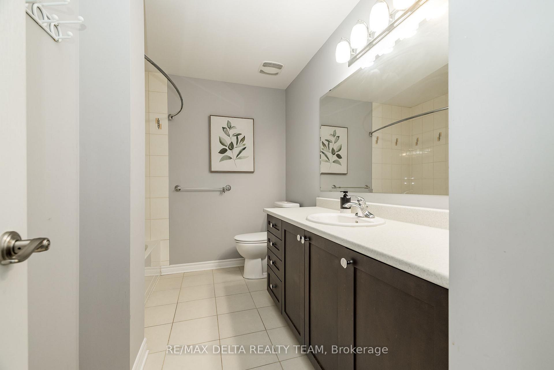 Photo 17 of 218 Enclave Walk, Ottawa, Mer Bleue/Bradley Estates/Anderson Park — HOMEH