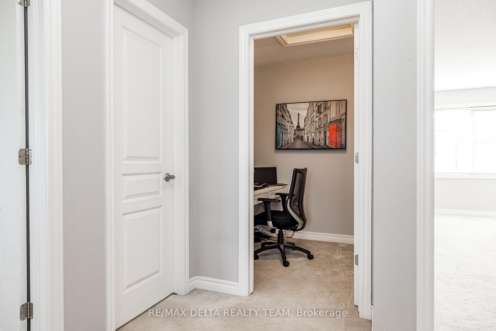 Photo 19 of 218 Enclave Walk, Ottawa, Mer Bleue/Bradley Estates/Anderson Park — HOMEH