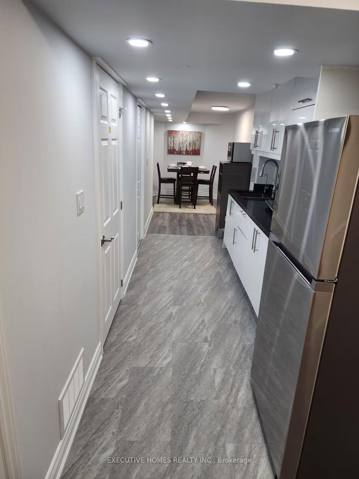 Photo 2 of 977 Asleton Boulevard, Milton, Willmott — HOMEH