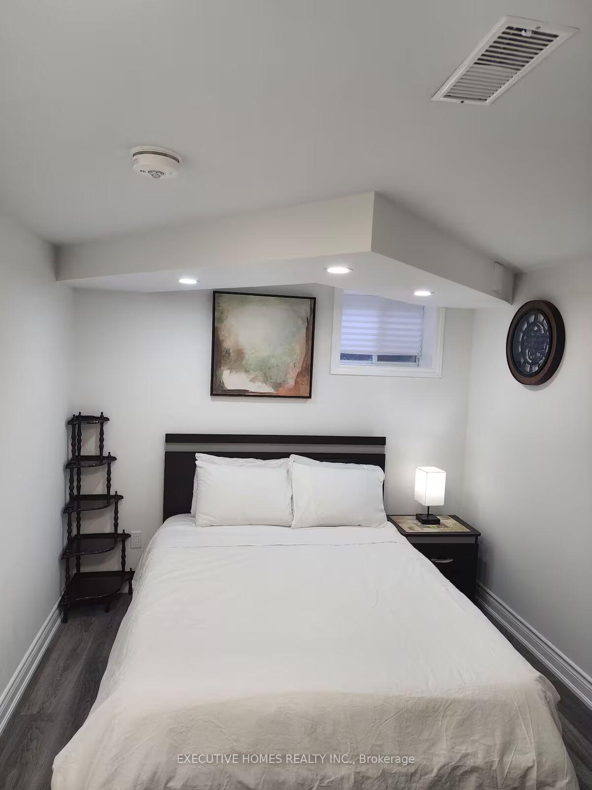 Photo 16 of 977 Asleton Boulevard, Milton, Willmott — HOMEH