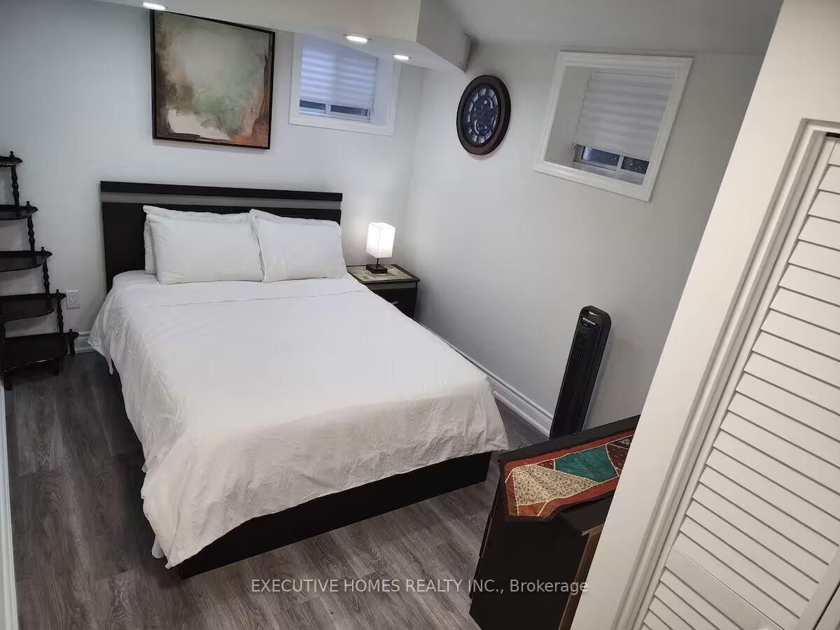 Photo 17 of 977 Asleton Boulevard, Milton, Willmott — HOMEH