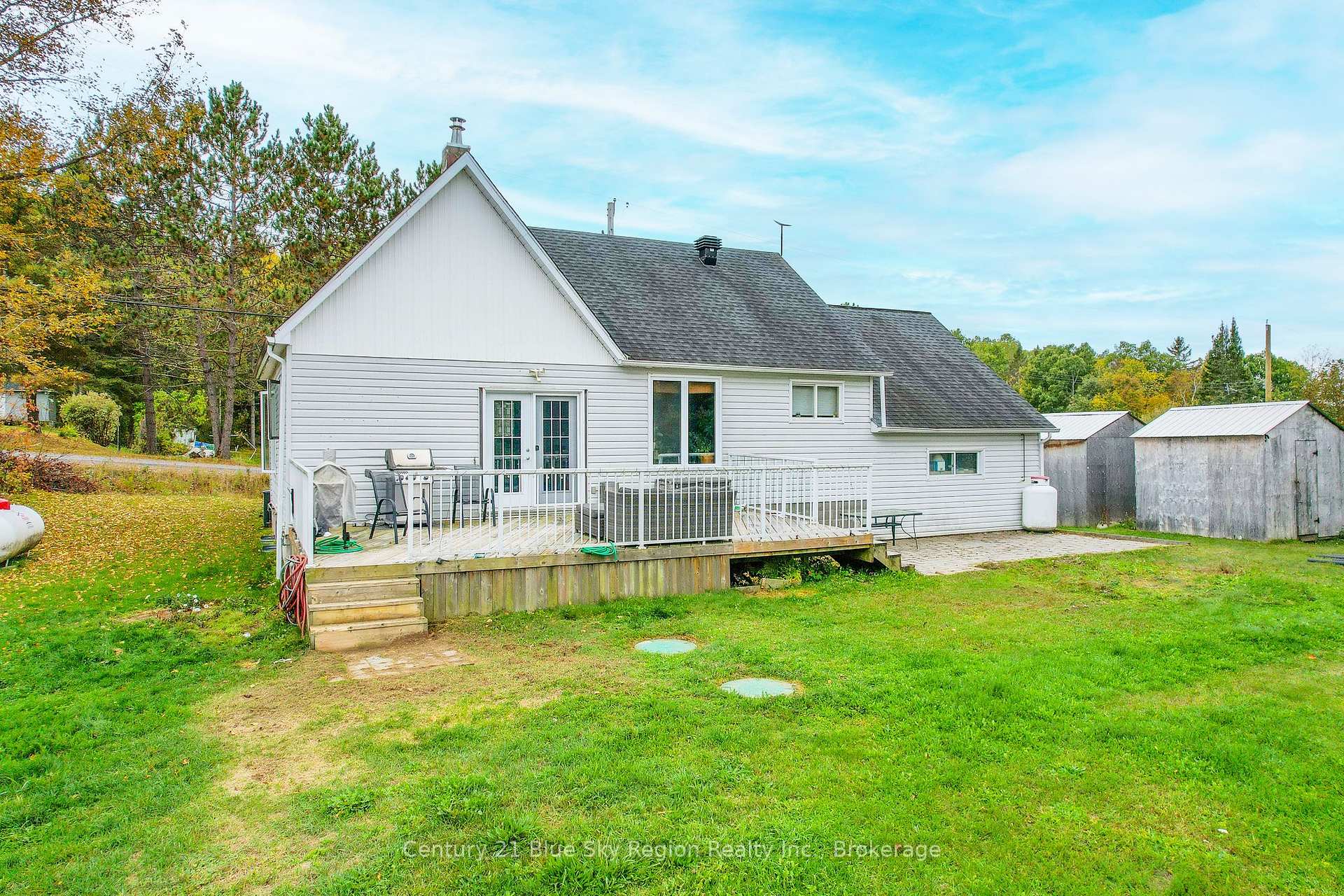 Photo 6 of 90 Feronia Road, North Bay, Birchaven — HOMEH