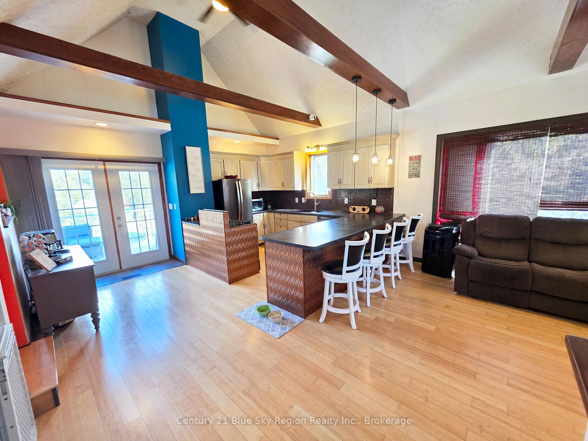 Photo 12 of 90 Feronia Road, North Bay, Birchaven — HOMEH