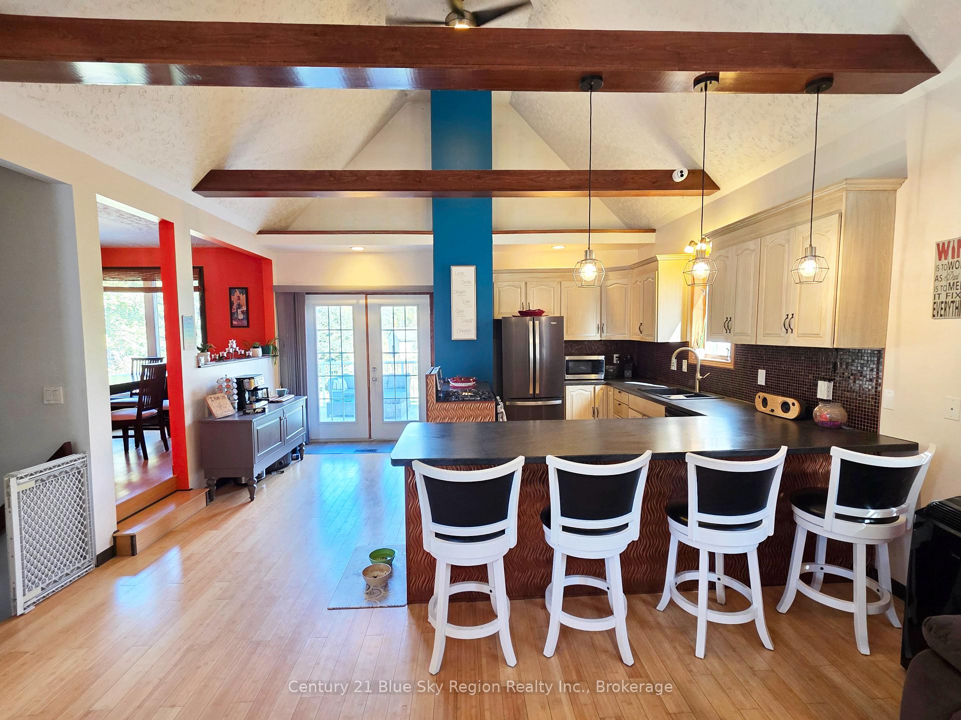 Photo 14 of 90 Feronia Road, North Bay, Birchaven — HOMEH