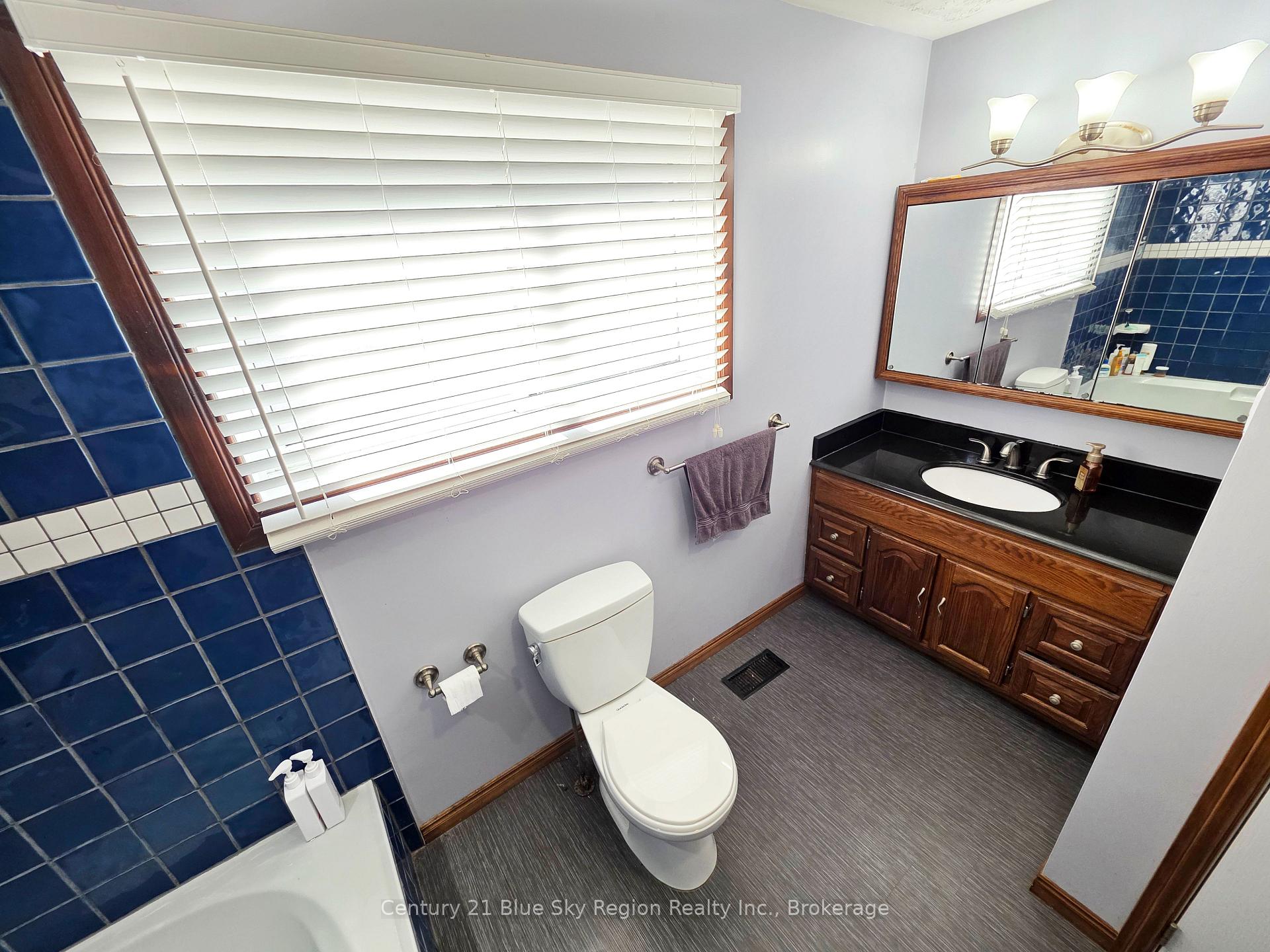 Photo 24 of 90 Feronia Road, North Bay, Birchaven — HOMEH