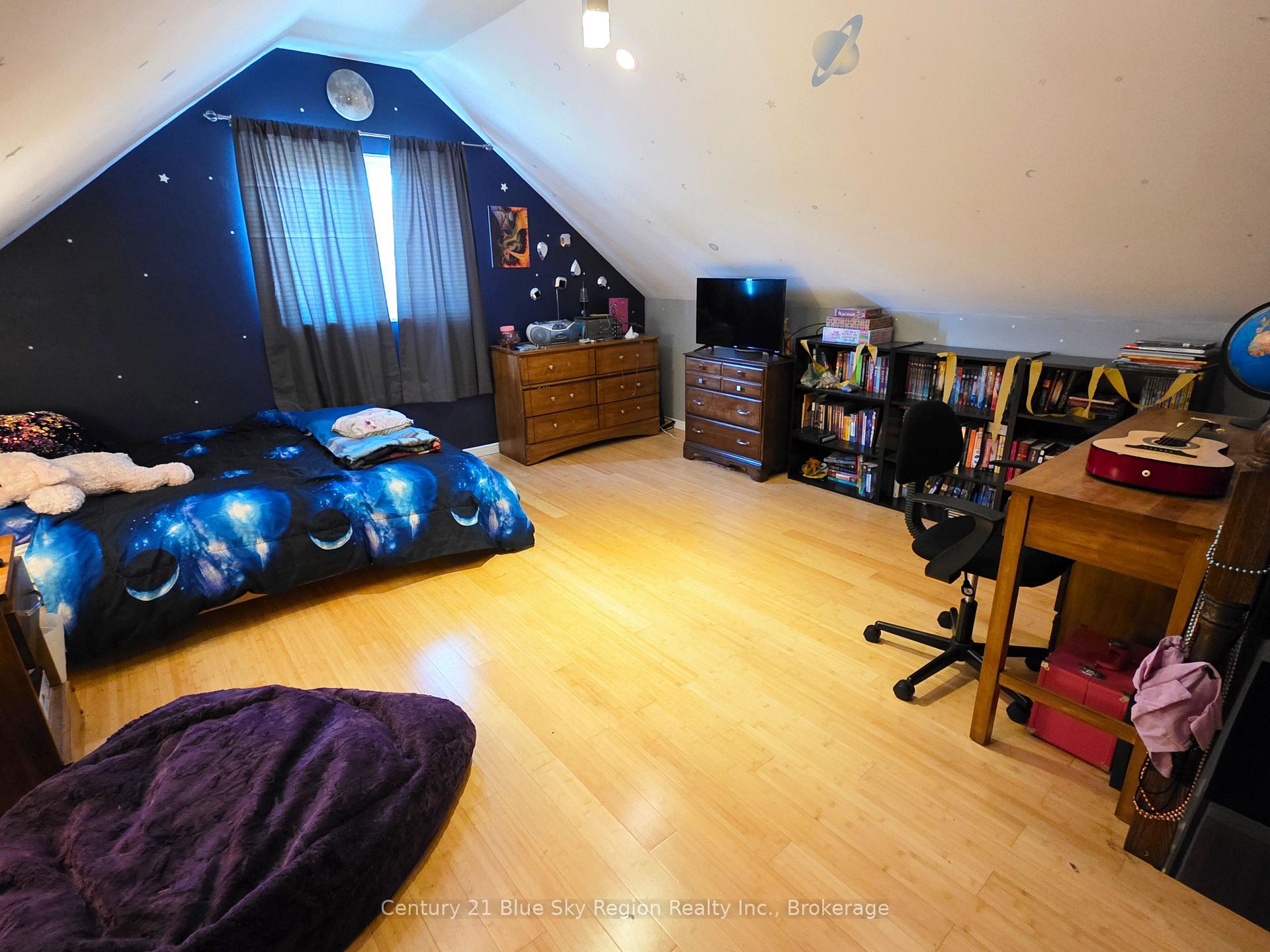 Photo 26 of 90 Feronia Road, North Bay, Birchaven — HOMEH