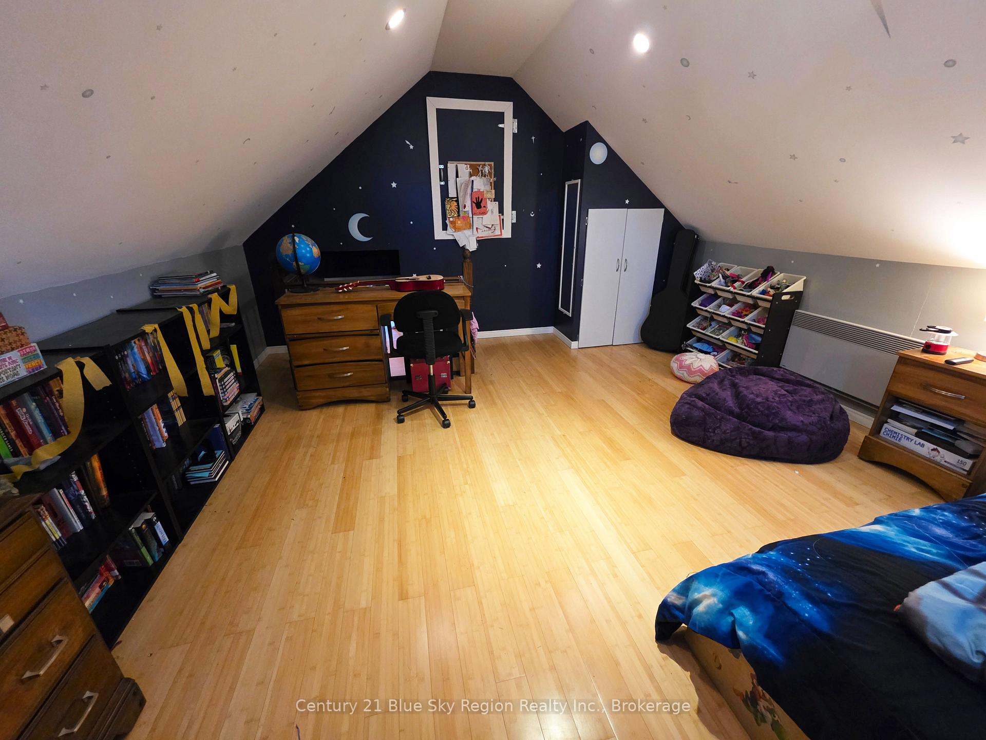 Photo 30 of 90 Feronia Road, North Bay, Birchaven — HOMEH