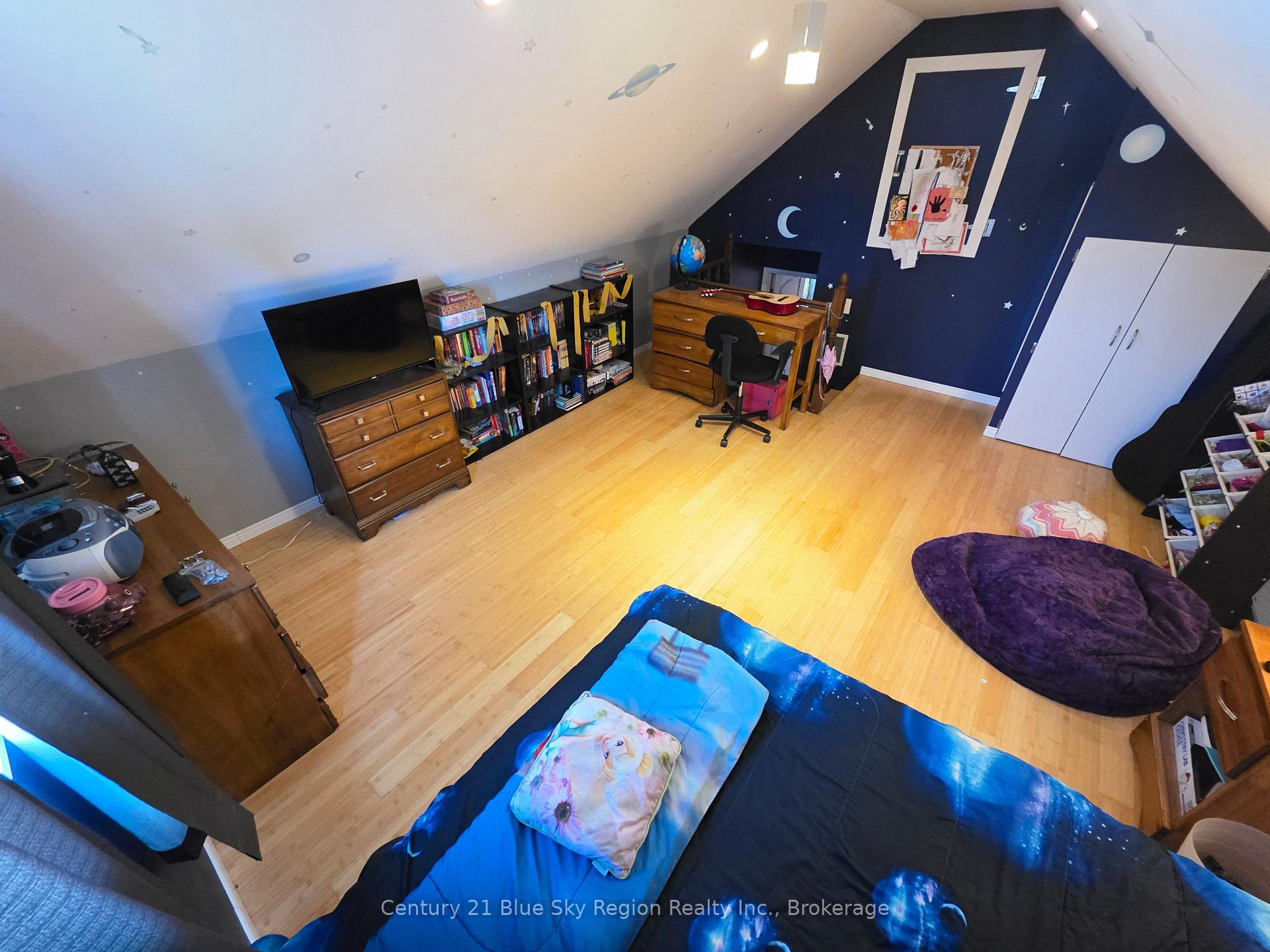 Photo 31 of 90 Feronia Road, North Bay, Birchaven — HOMEH
