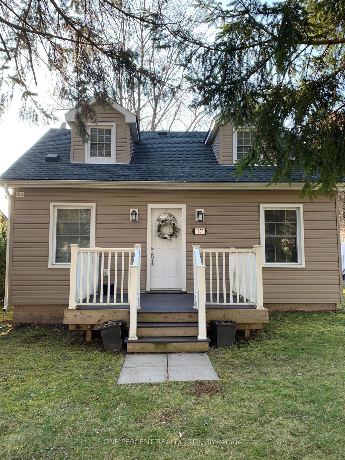 Front of 1176 Haist Street