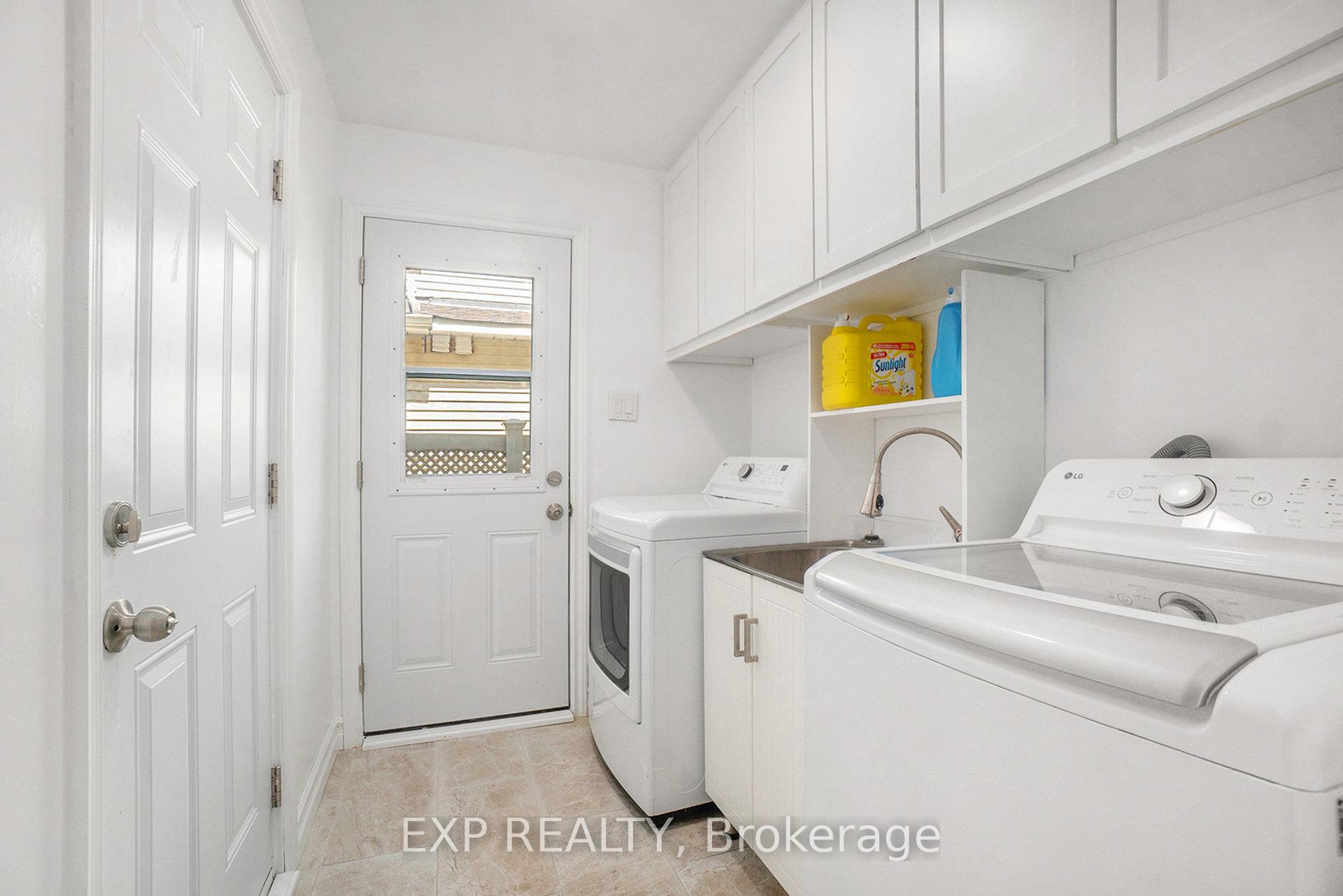 Photo 19 of 1415 Bouton D'or Way, Ottawa, Bilberry Creek/Queenswood Heights — HOMEH