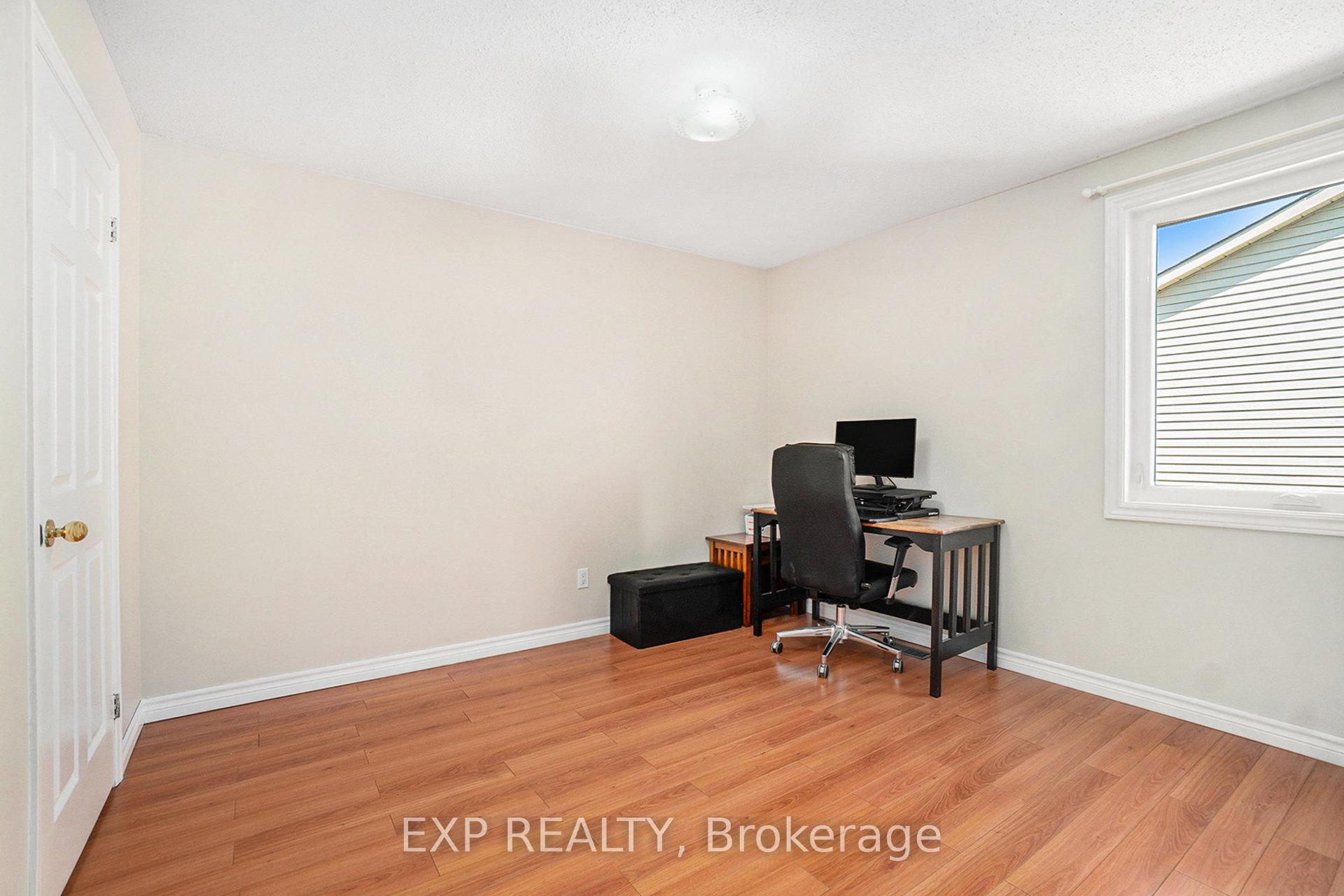 Photo 29 of 1415 Bouton D'or Way, Ottawa, Bilberry Creek/Queenswood Heights — HOMEH