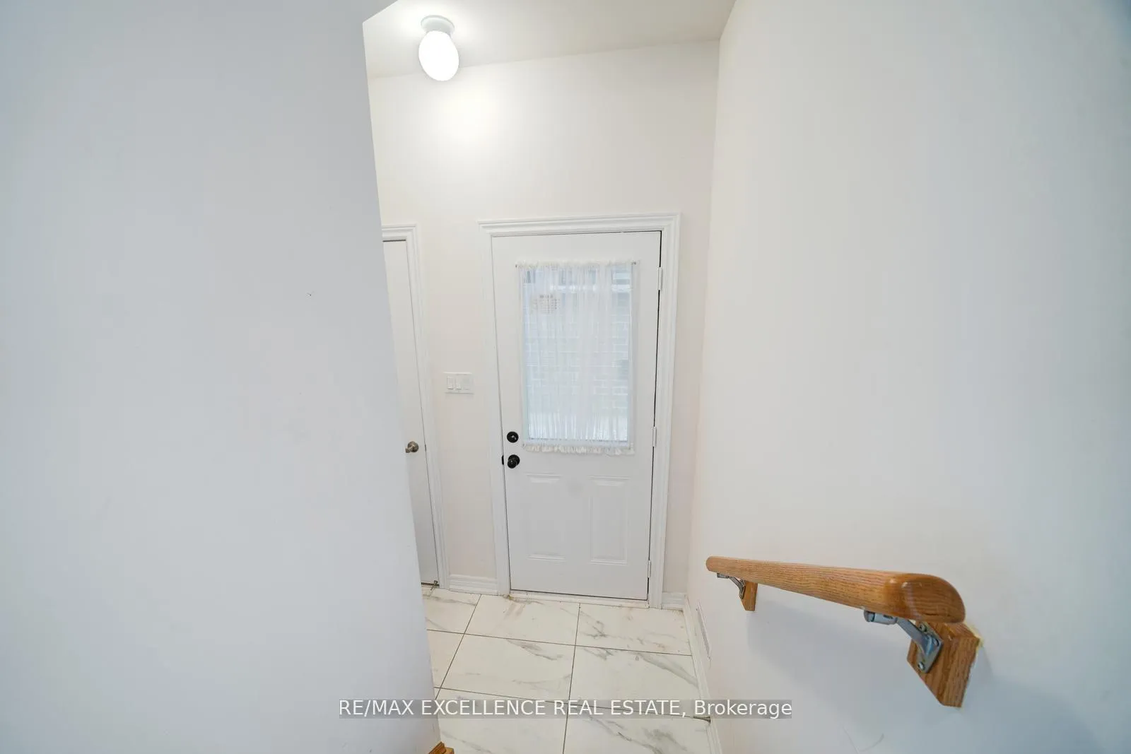 Photo 18 of 2085 Coppermine Street, Oshawa, Kedron — HOMEH