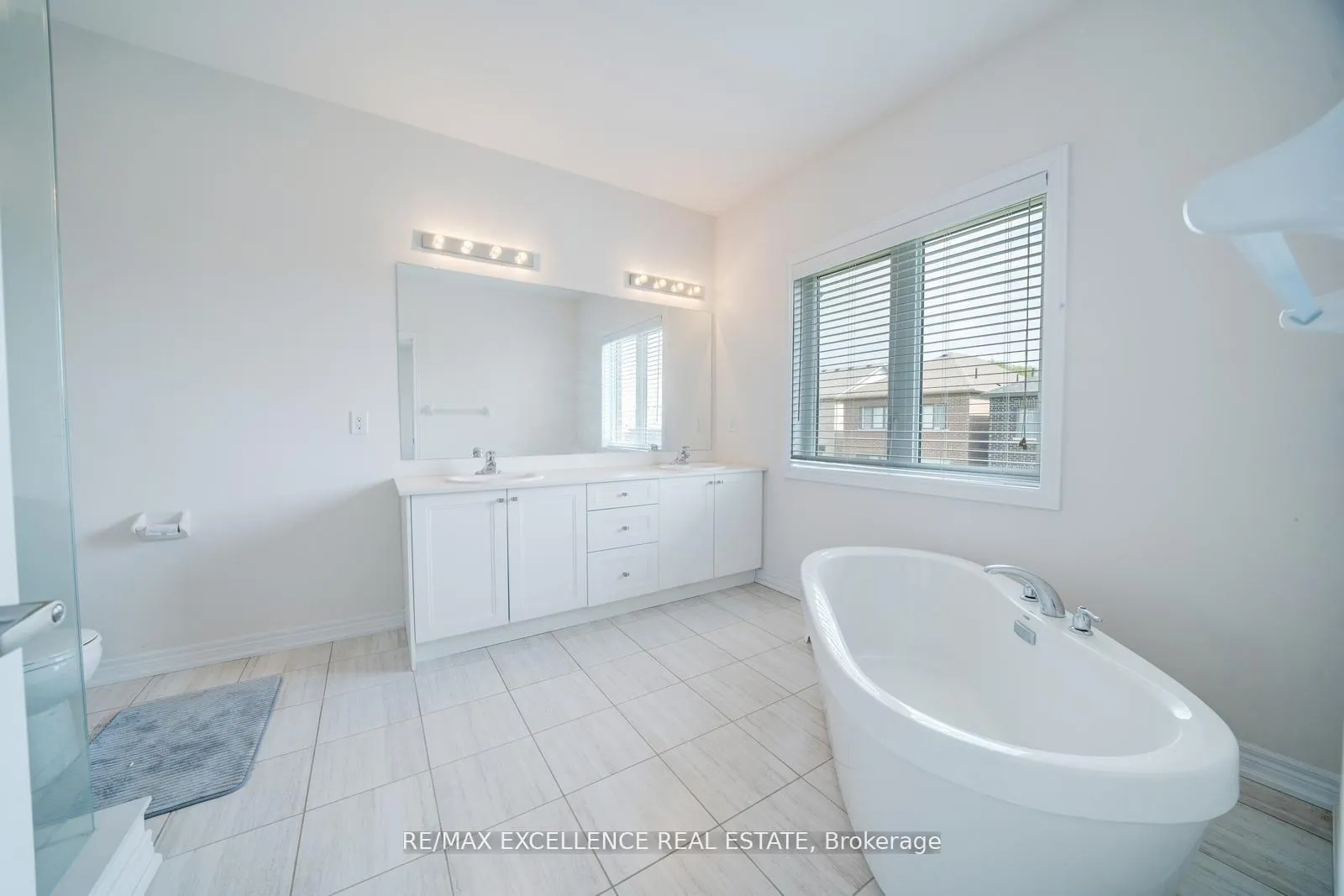 Photo 27 of 2085 Coppermine Street, Oshawa, Kedron — HOMEH