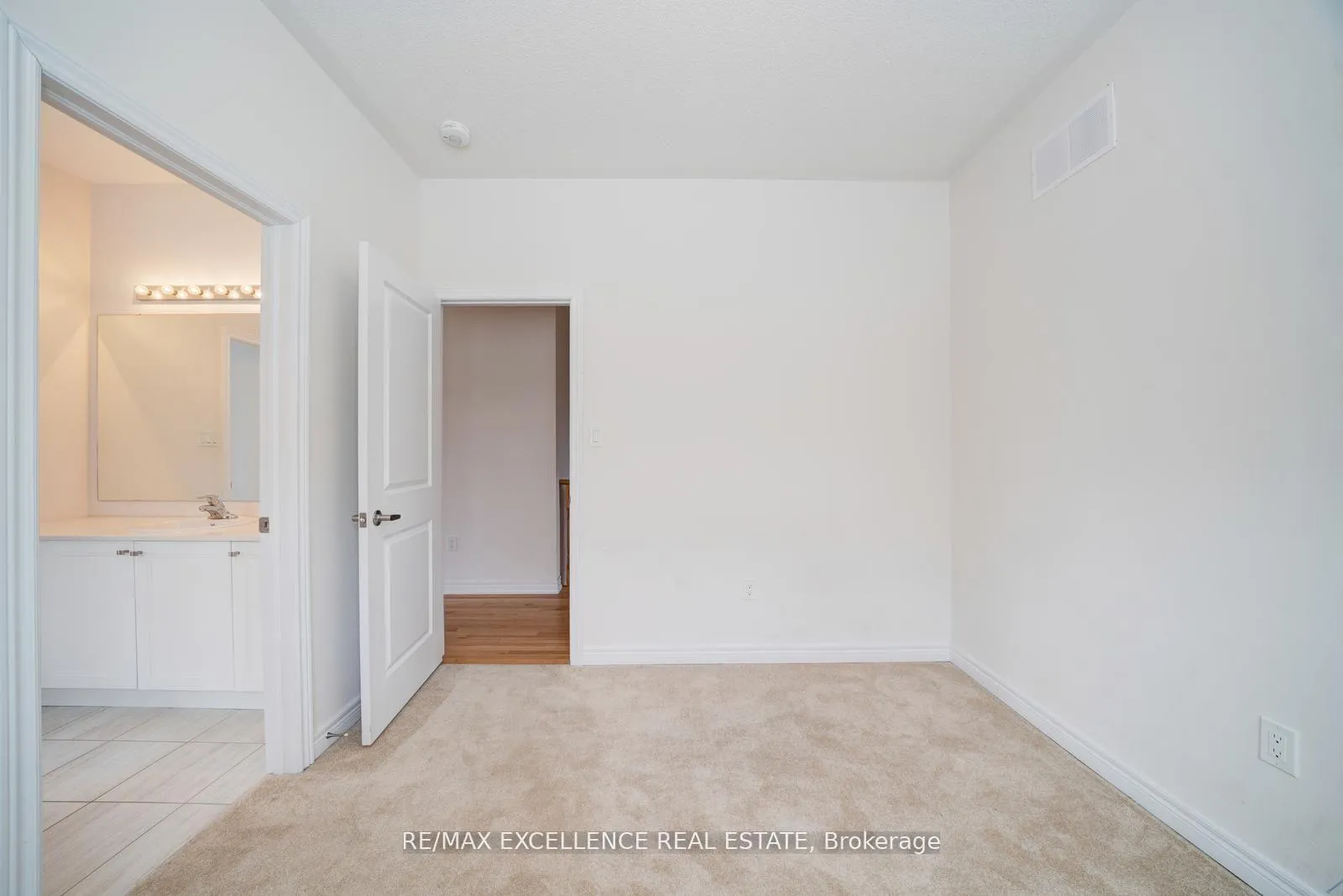 Photo 30 of 2085 Coppermine Street, Oshawa, Kedron — HOMEH