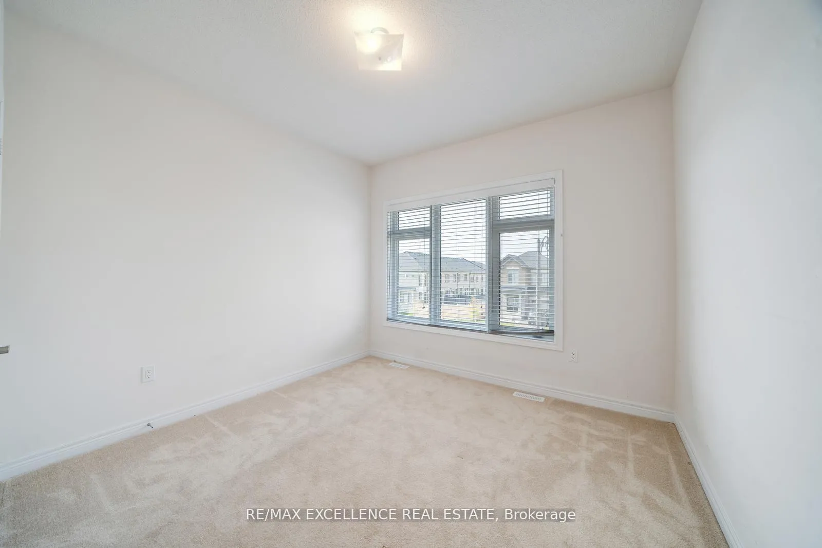 Photo 34 of 2085 Coppermine Street, Oshawa, Kedron — HOMEH