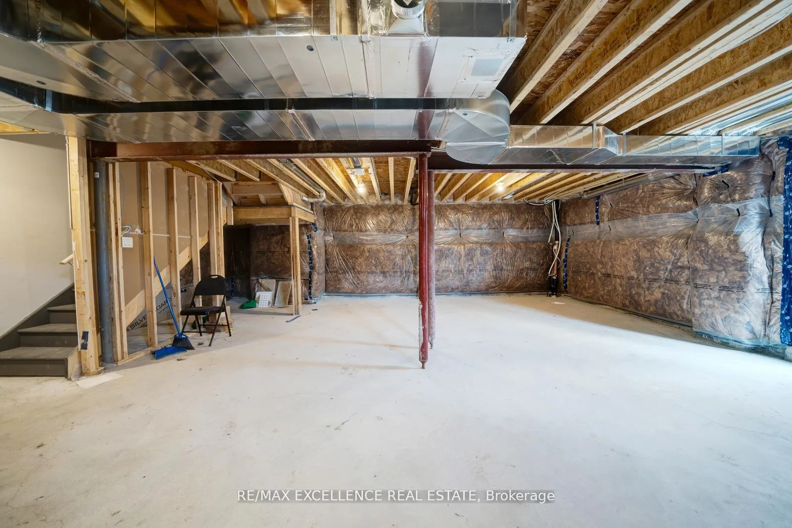 Photo 43 of 2085 Coppermine Street, Oshawa, Kedron — HOMEH