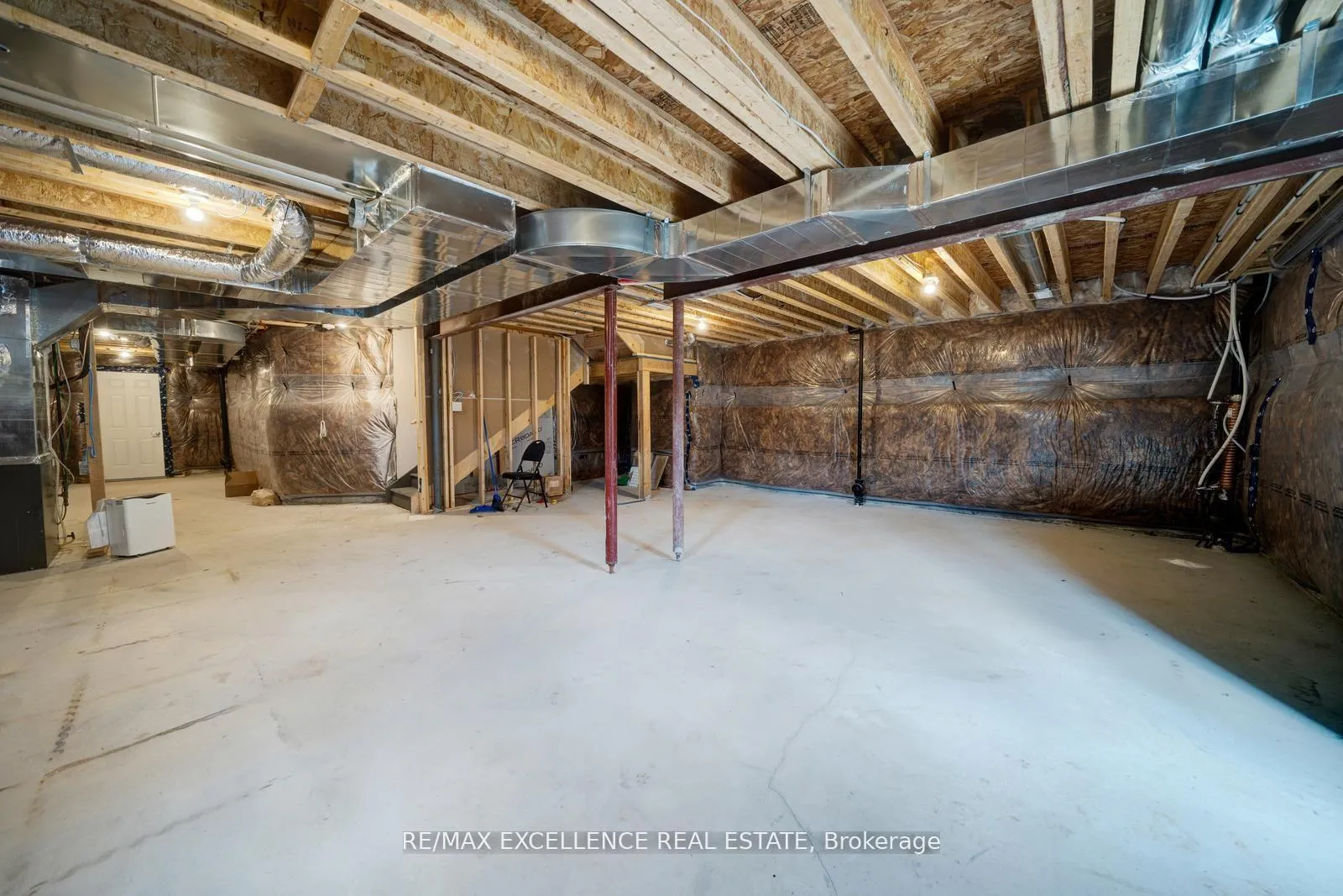 Photo 44 of 2085 Coppermine Street, Oshawa, Kedron — HOMEH