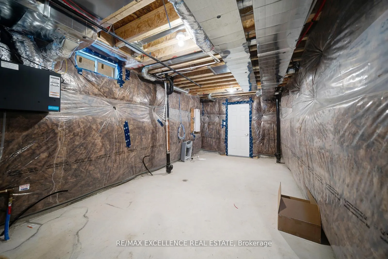 Photo 45 of 2085 Coppermine Street, Oshawa, Kedron — HOMEH