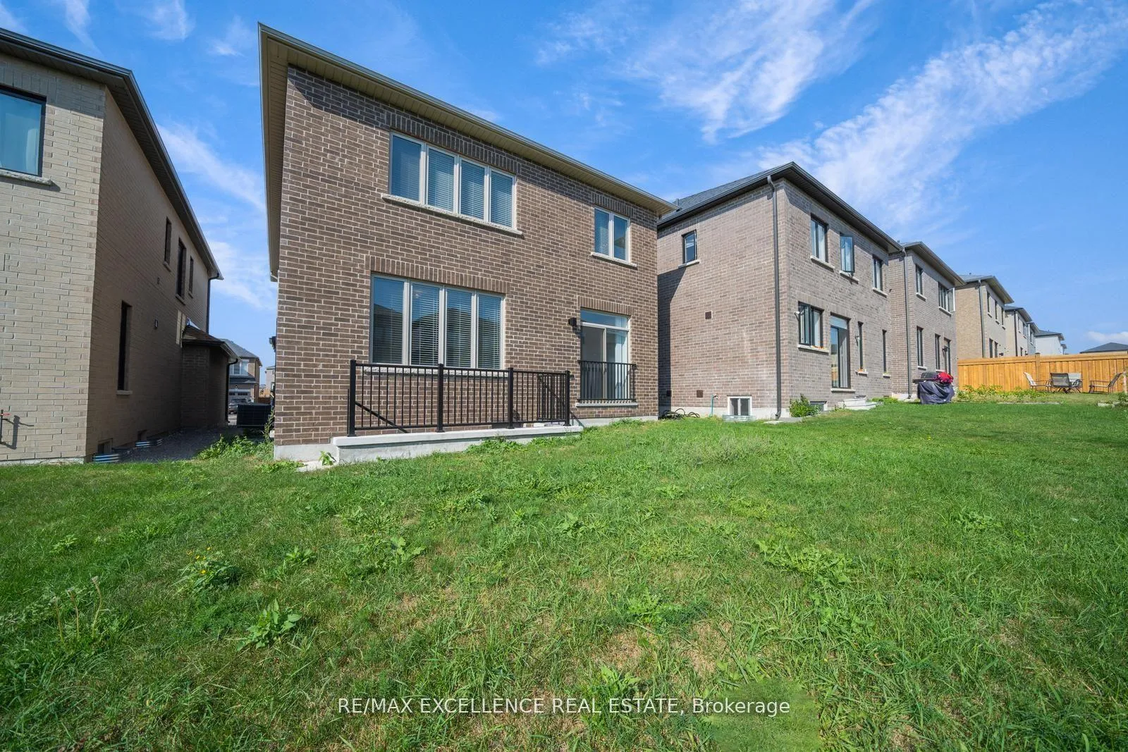 Photo 47 of 2085 Coppermine Street, Oshawa, Kedron — HOMEH