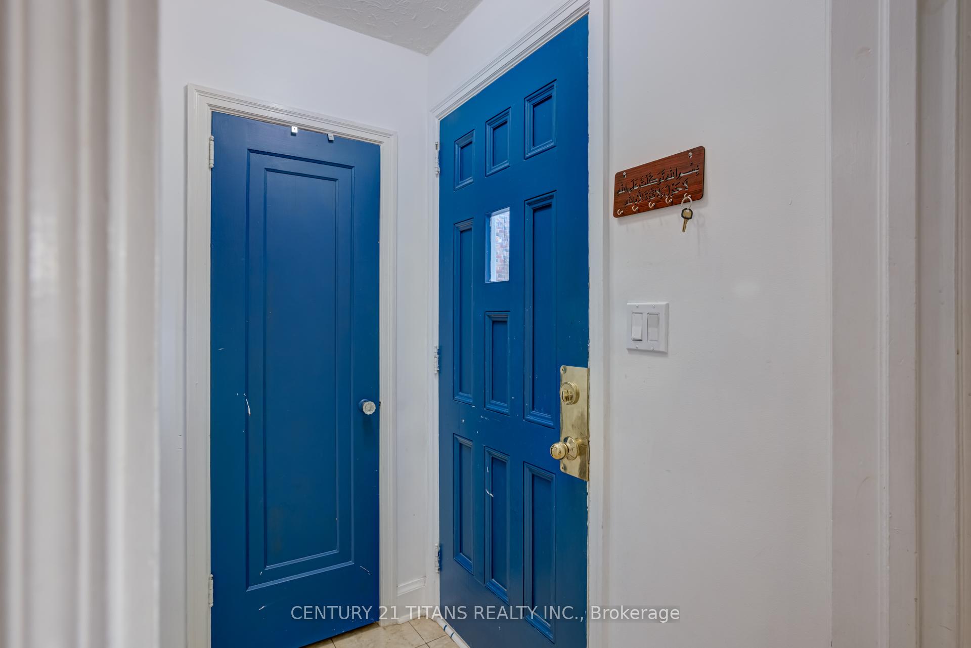 Photo 9 of 107 Wilson Road N, Oshawa, O'Neill — HOMEH