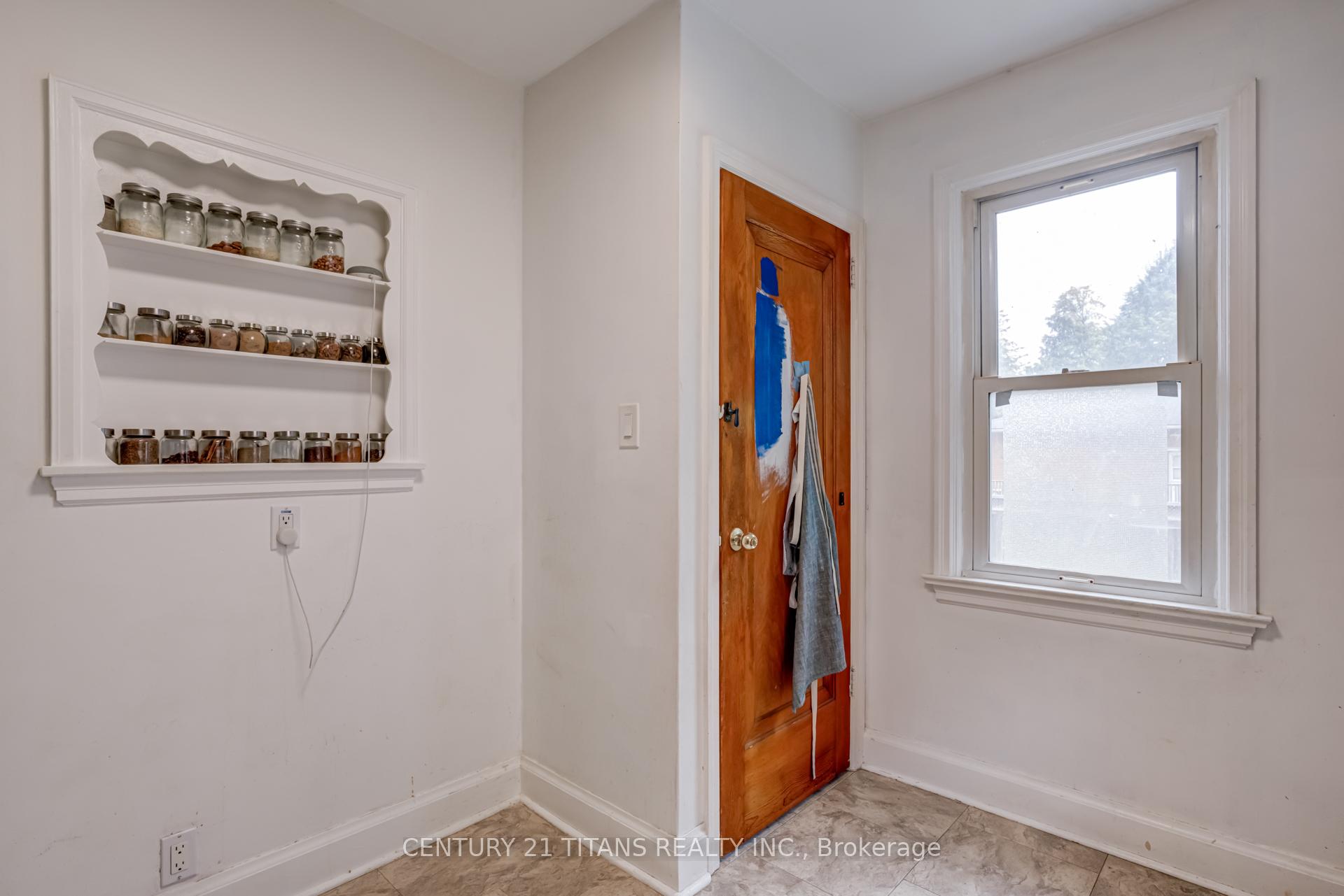 Photo 29 of 107 Wilson Road N, Oshawa, O'Neill — HOMEH