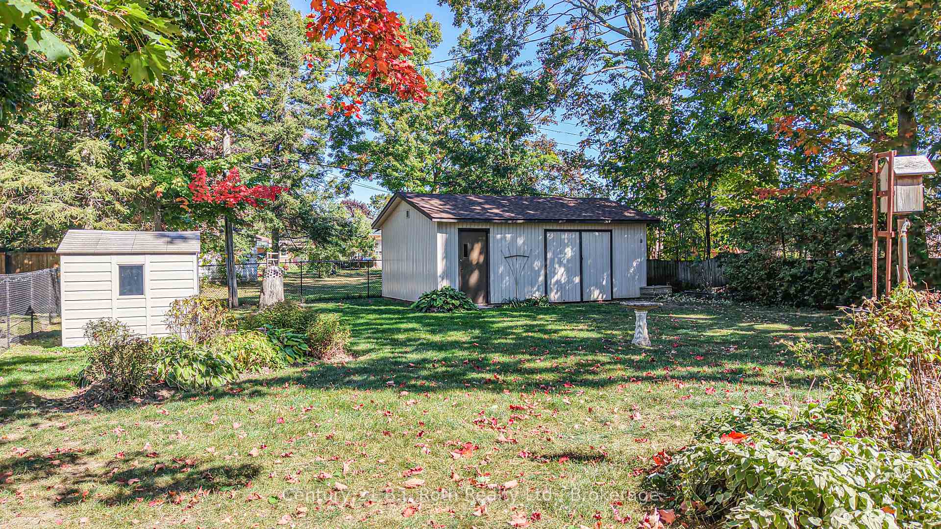 Photo 36 of 262 Lawrence Avenue, Orillia — HOMEH