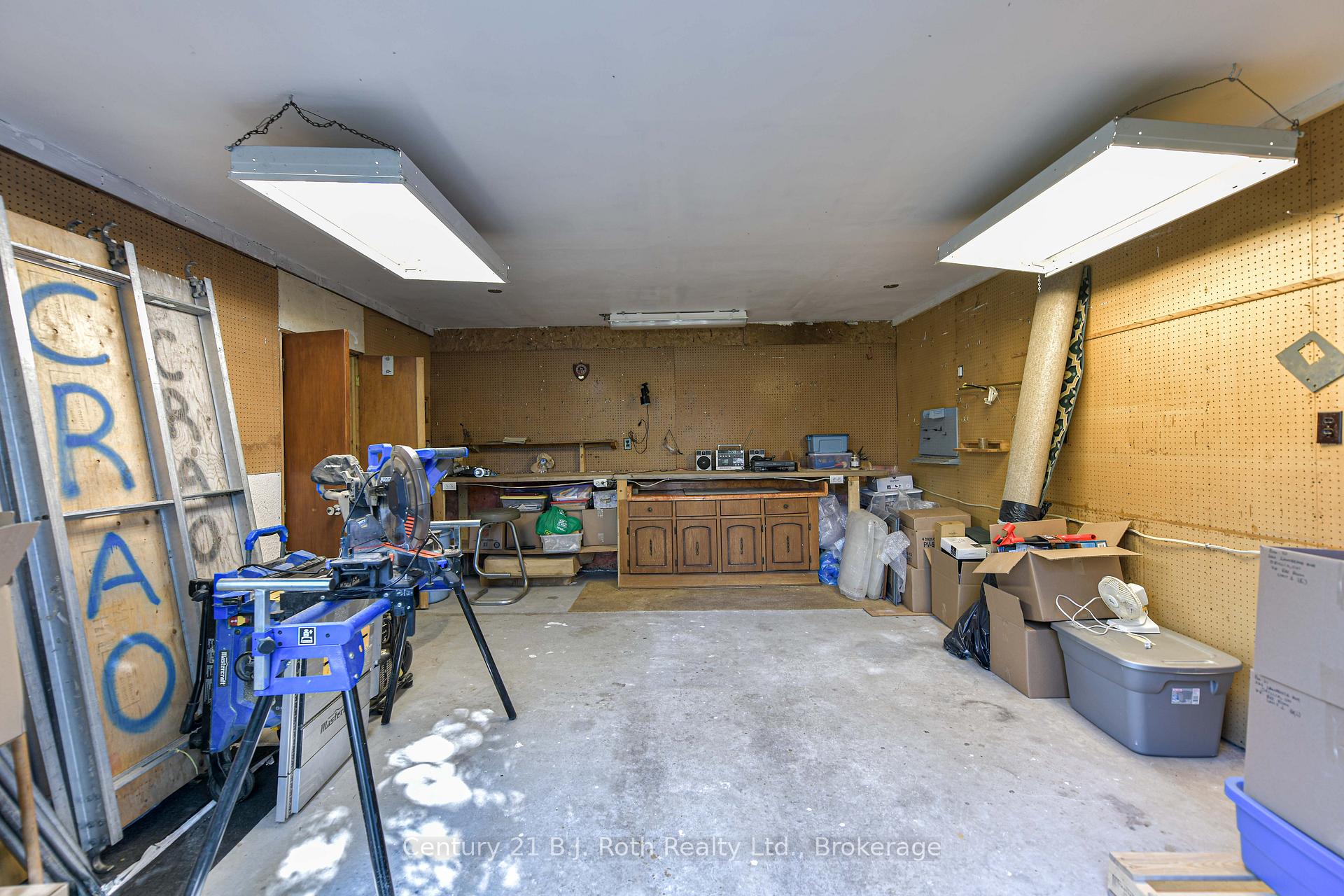 Photo 38 of 262 Lawrence Avenue, Orillia — HOMEH