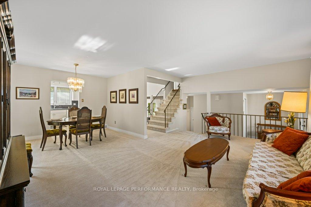 Photo 11 of 1777 Calumet Lane, Ottawa, Convent Glen South — HOMEH
