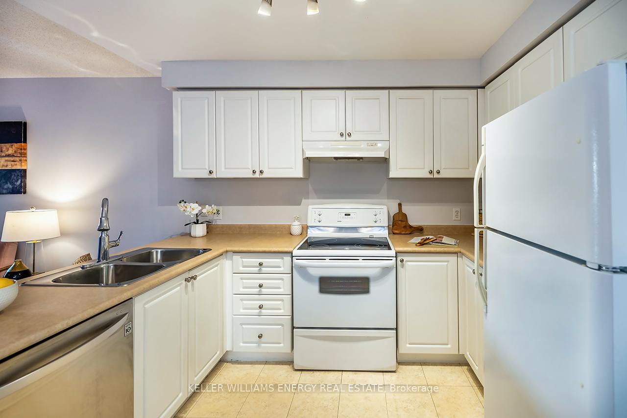 Photo 14 of 1210 Ormond Drive, Oshawa, Samac — HOMEH