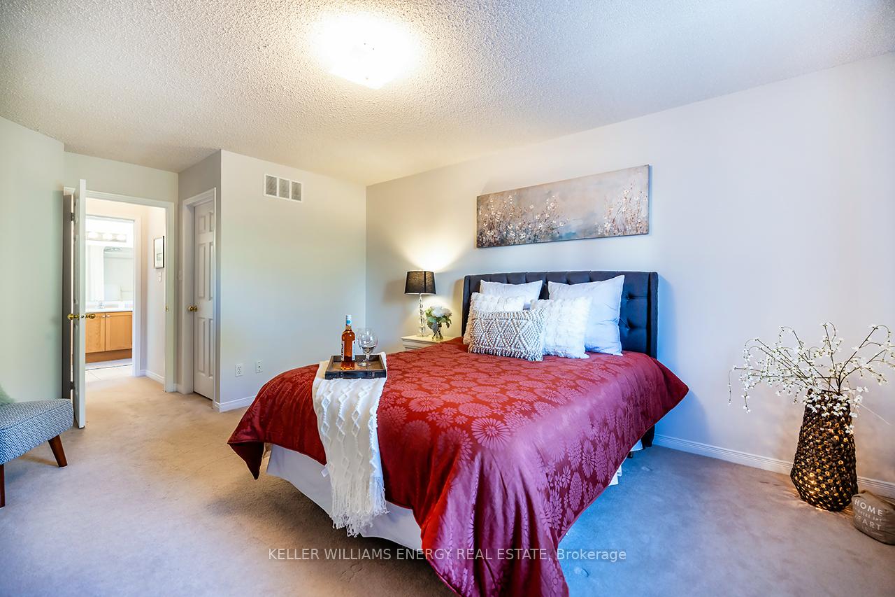 Photo 25 of 1210 Ormond Drive, Oshawa, Samac — HOMEH