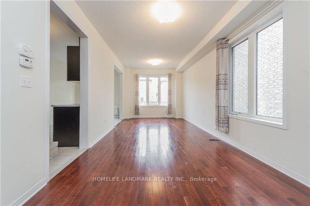 Photo 5 of 27 Trinco Way, Markham, Cedarwood — HOMEH