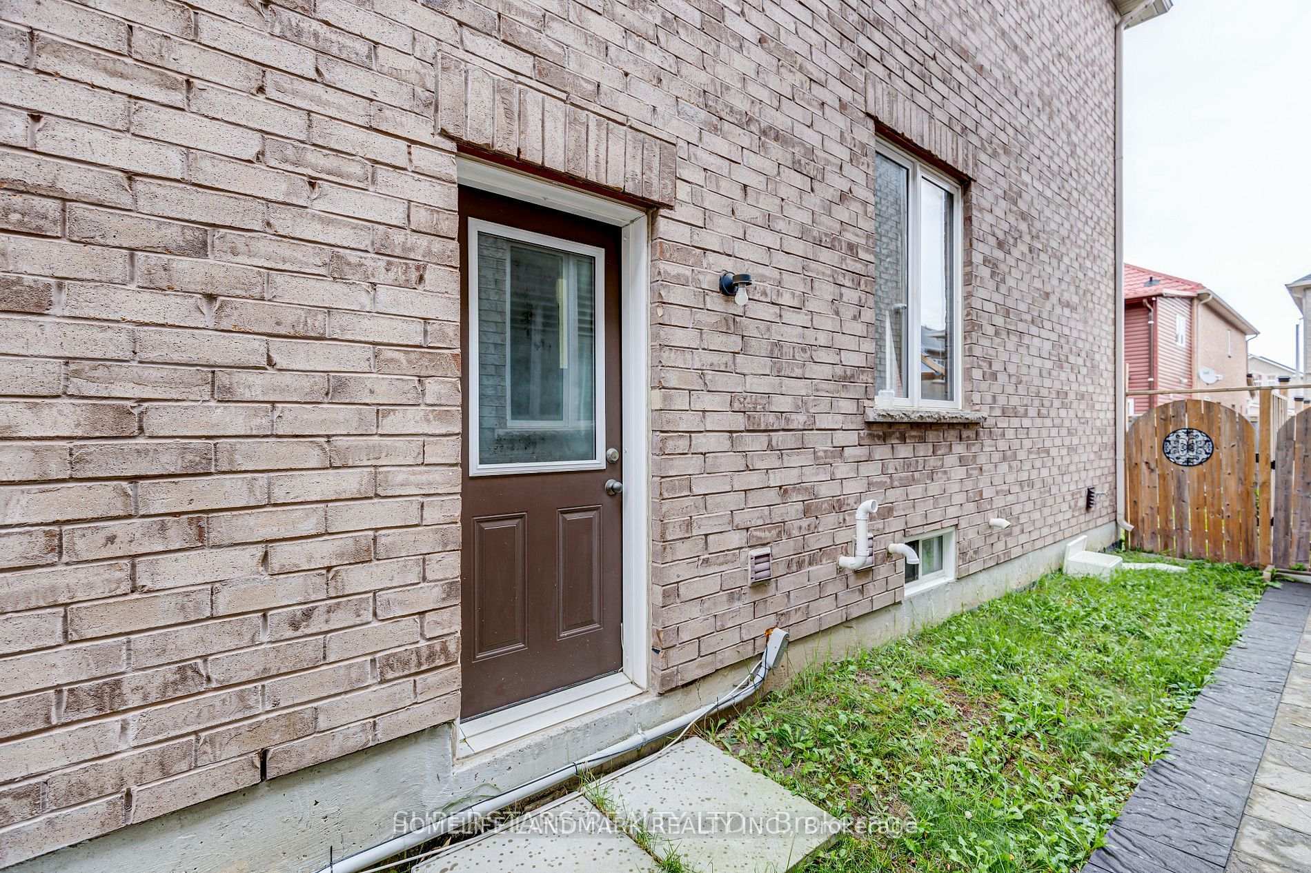 Photo 16 of 27 Trinco Way, Markham, Cedarwood — HOMEH