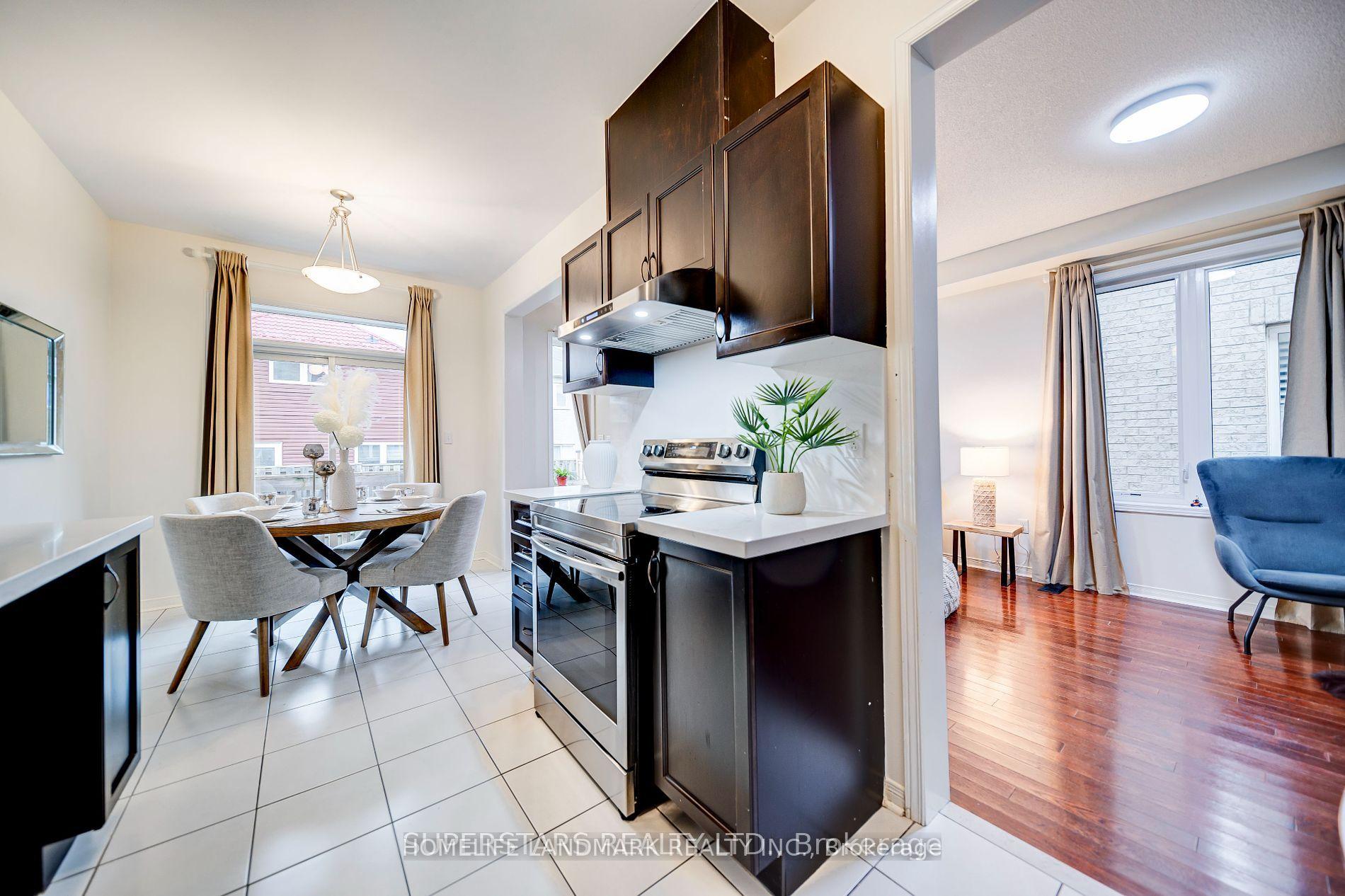 Photo 18 of 27 Trinco Way, Markham, Cedarwood — HOMEH