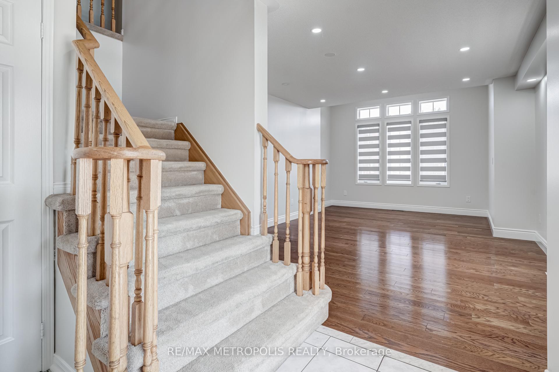 Photo 29 of Unit Upper, 24 Babcock Crescent, Milton, Dempsey — HOMEH