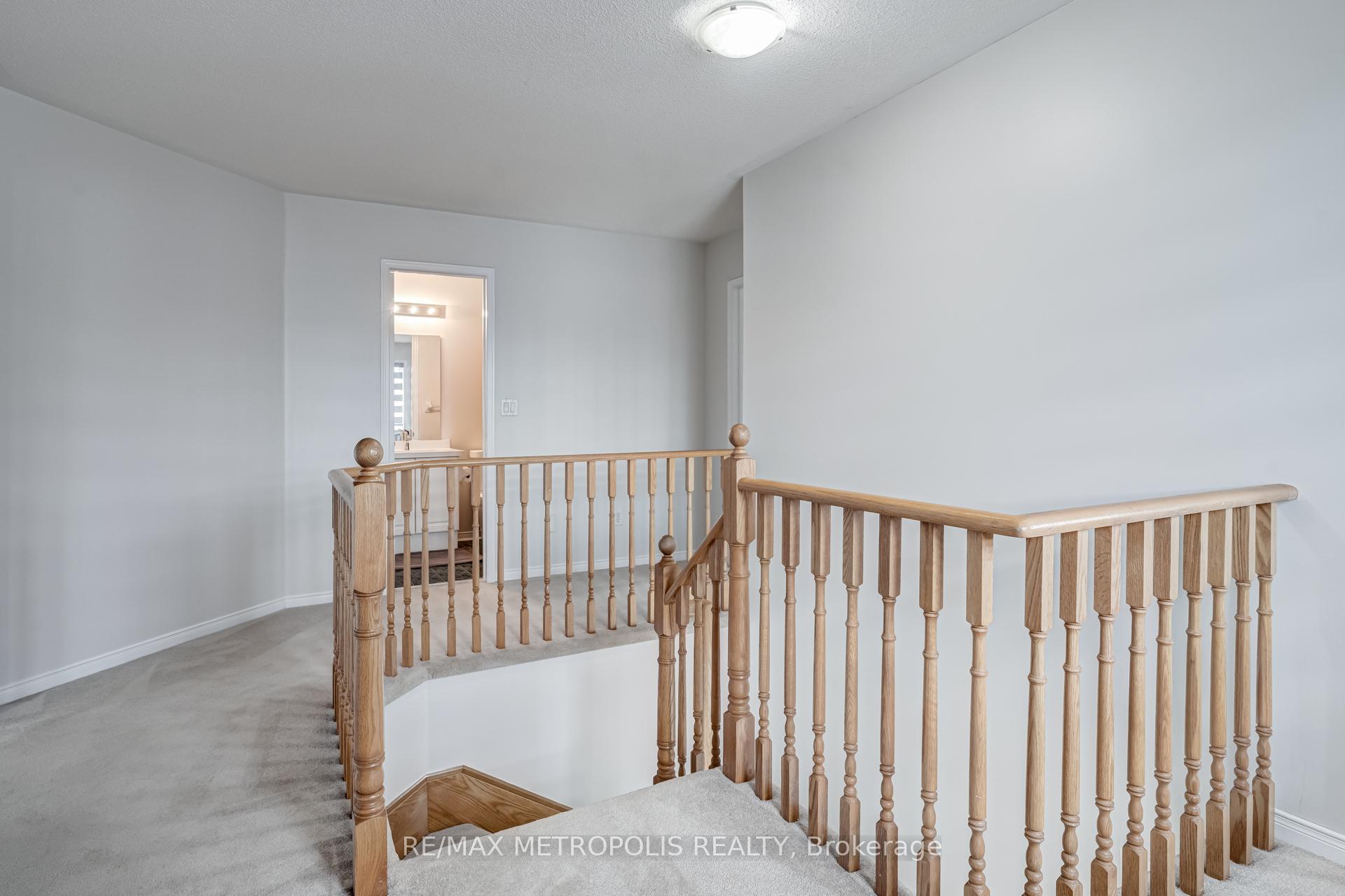 Photo 10 of Unit Upper, 24 Babcock Crescent, Milton, Dempsey — HOMEH