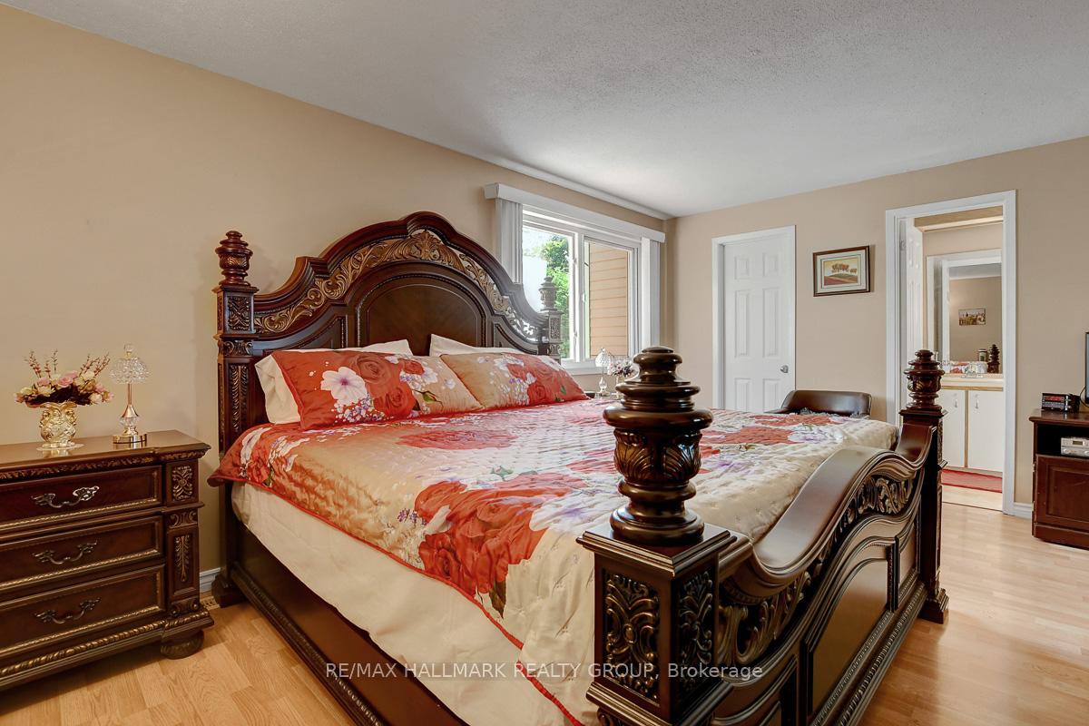 Photo 16 of 6078 Rivercrest Drive, Ottawa, Chapel Hill — HOMEH