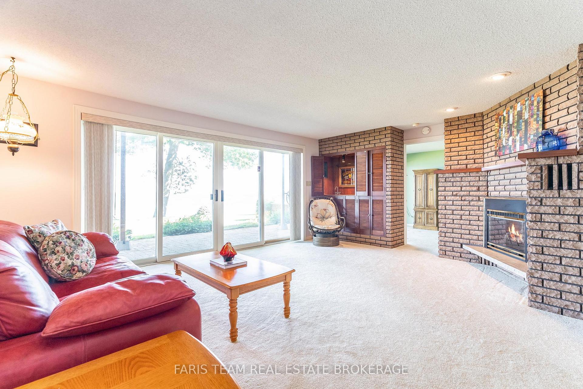 Photo 26 of 1 Southwood Circle, Orillia — HOMEH