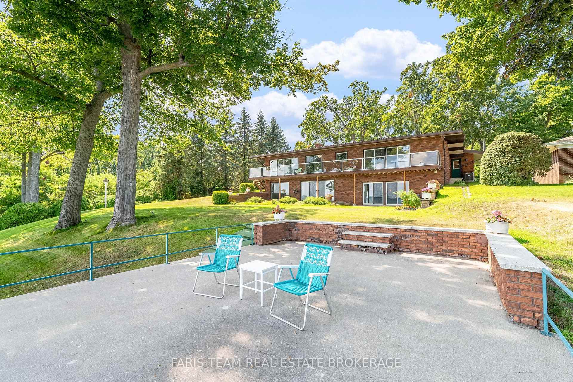 Photo 41 of 1 Southwood Circle, Orillia — HOMEH