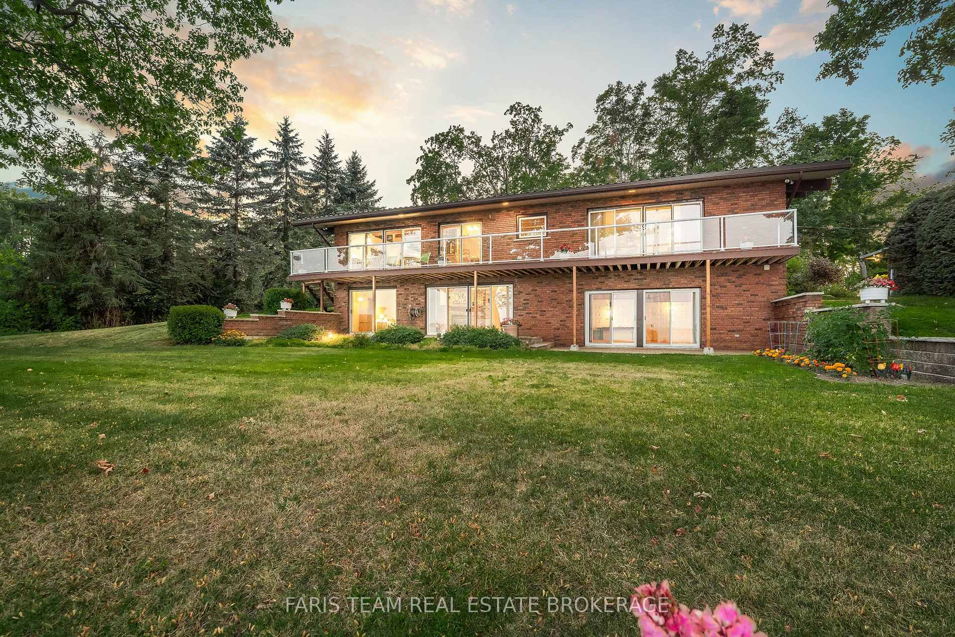 Photo 49 of 1 Southwood Circle, Orillia — HOMEH