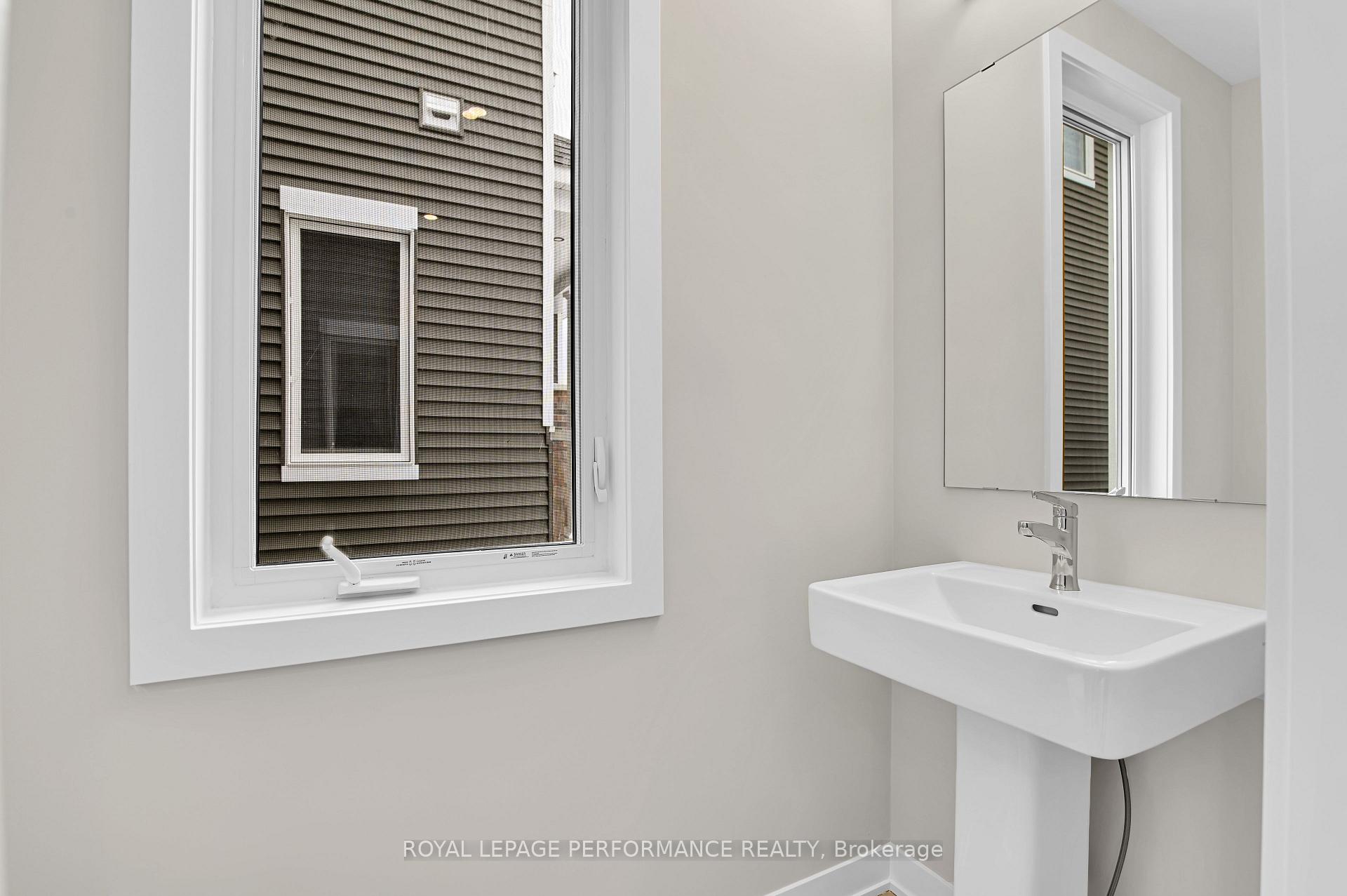 Photo 6 of 357 Falsetto Street E, Ottawa, Mer Bleue/Bradley Estates/Anderson Park — HOMEH