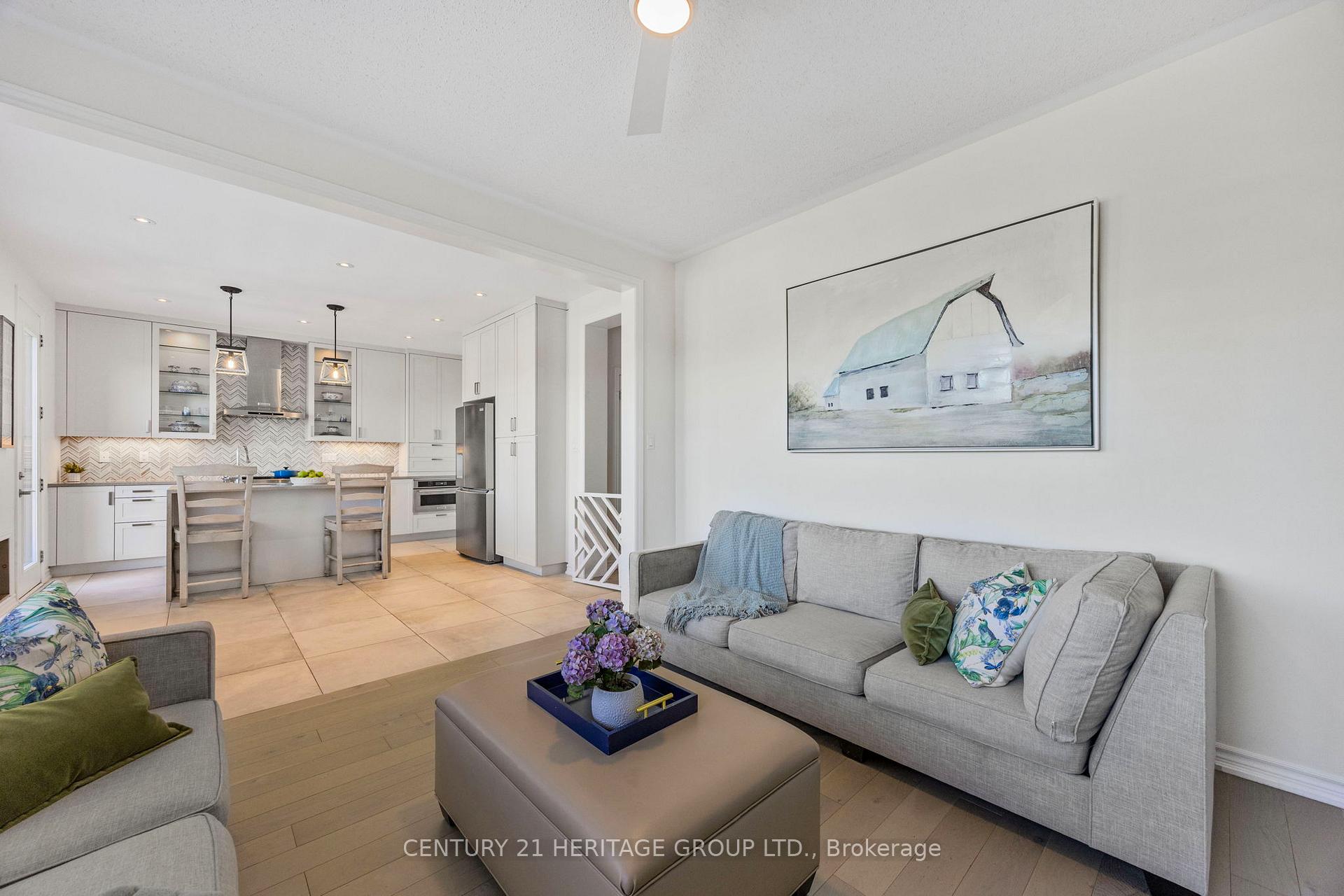 Photo 11 of 56 Gould Crescent, New Tecumseth, Tottenham — HOMEH