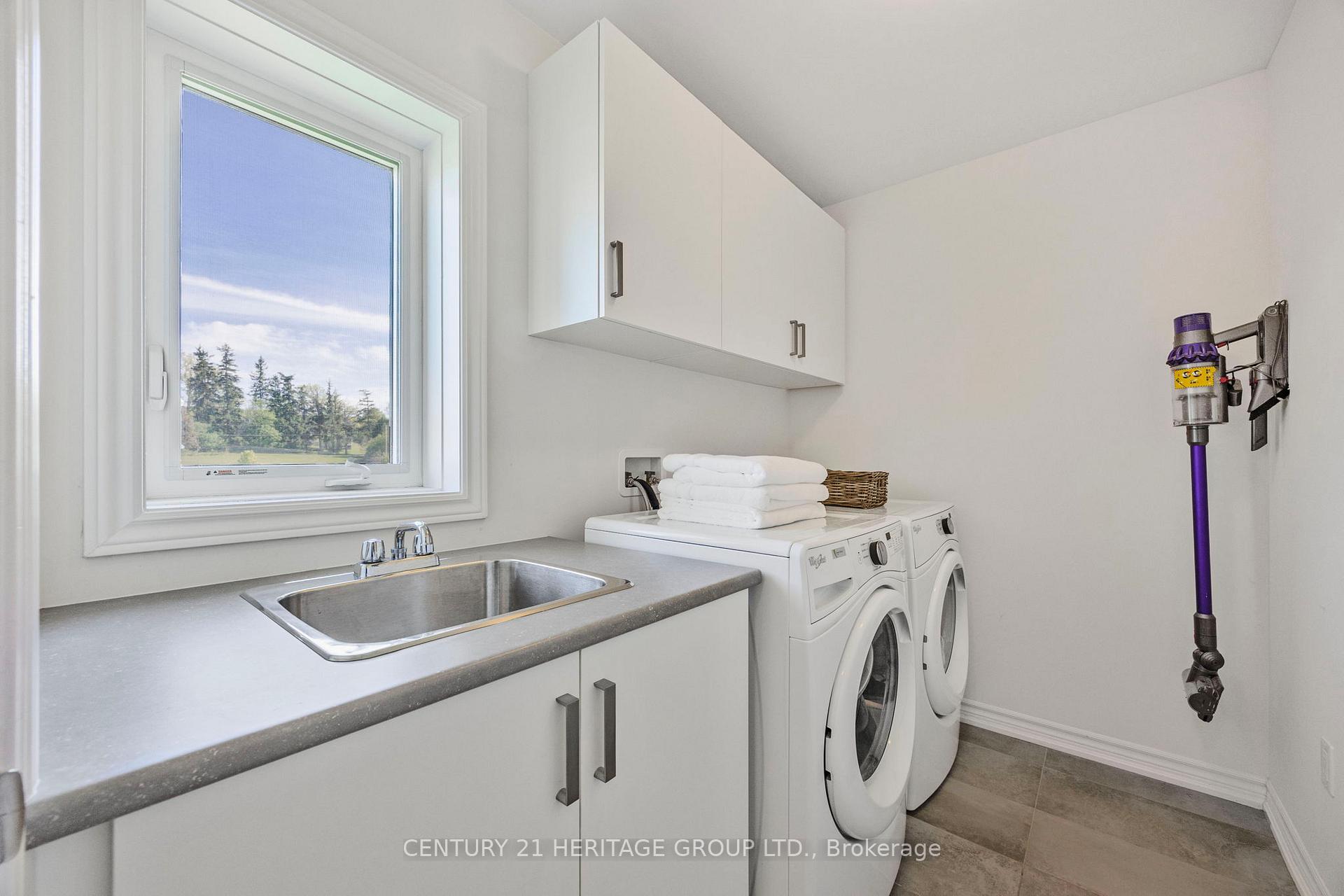 Photo 29 of 56 Gould Crescent, New Tecumseth, Tottenham — HOMEH
