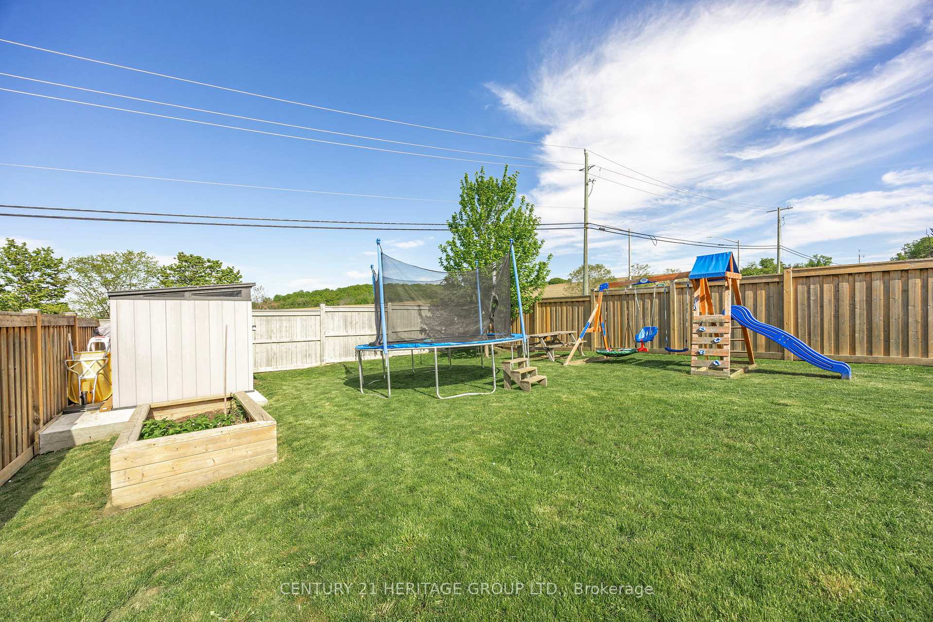 Photo 41 of 56 Gould Crescent, New Tecumseth, Tottenham — HOMEH