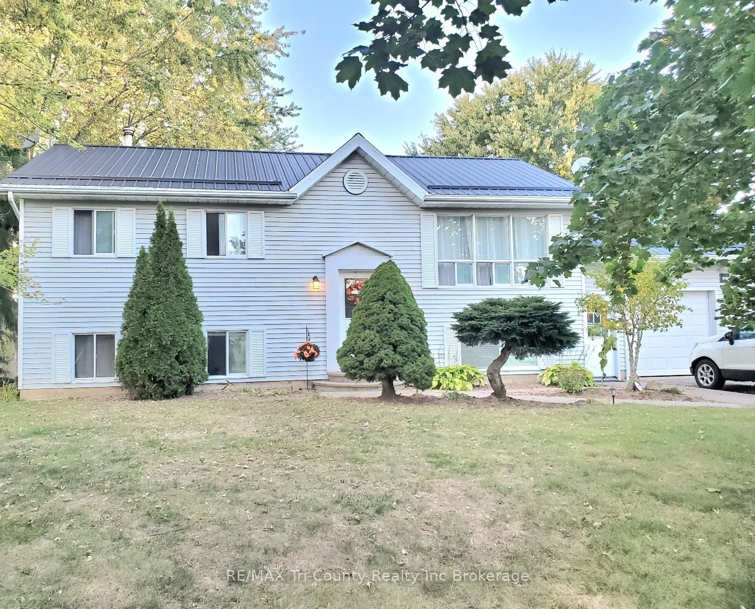 Photo 1 of 5 Rosemarie Boulevard, Norfolk, Wyecombe — HOMEH