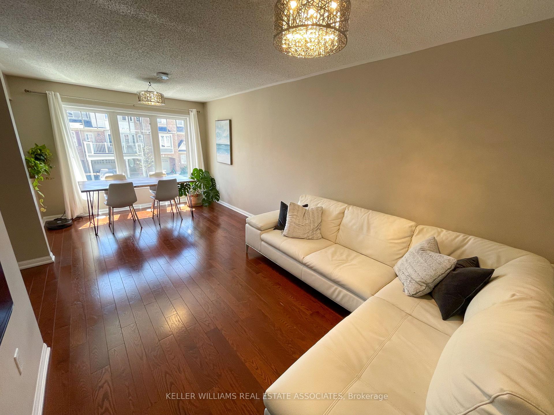 Photo 26 of 877 Willingdon Crescent, Milton, Harrison — HOMEH