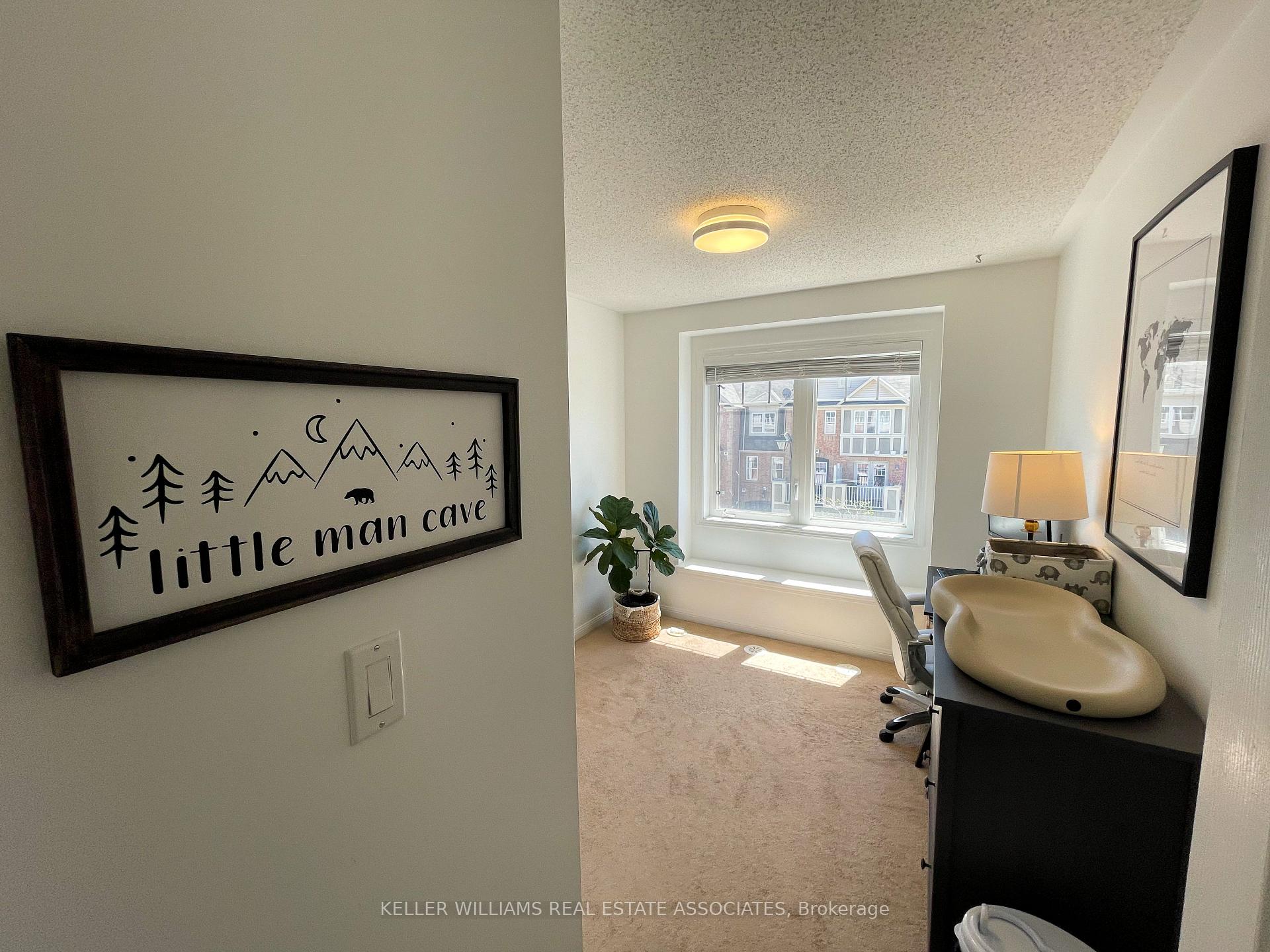 Photo 14 of 877 Willingdon Crescent, Milton, Harrison — HOMEH