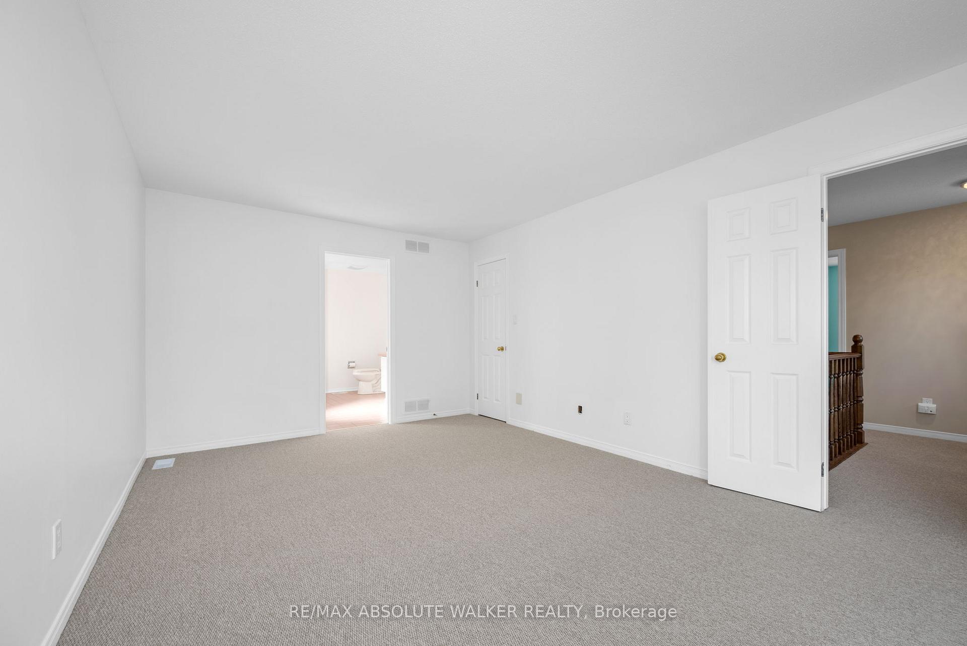 Photo 28 of 763 Montcrest Drive, Ottawa, Fallingbrook/Ridgemount — HOMEH